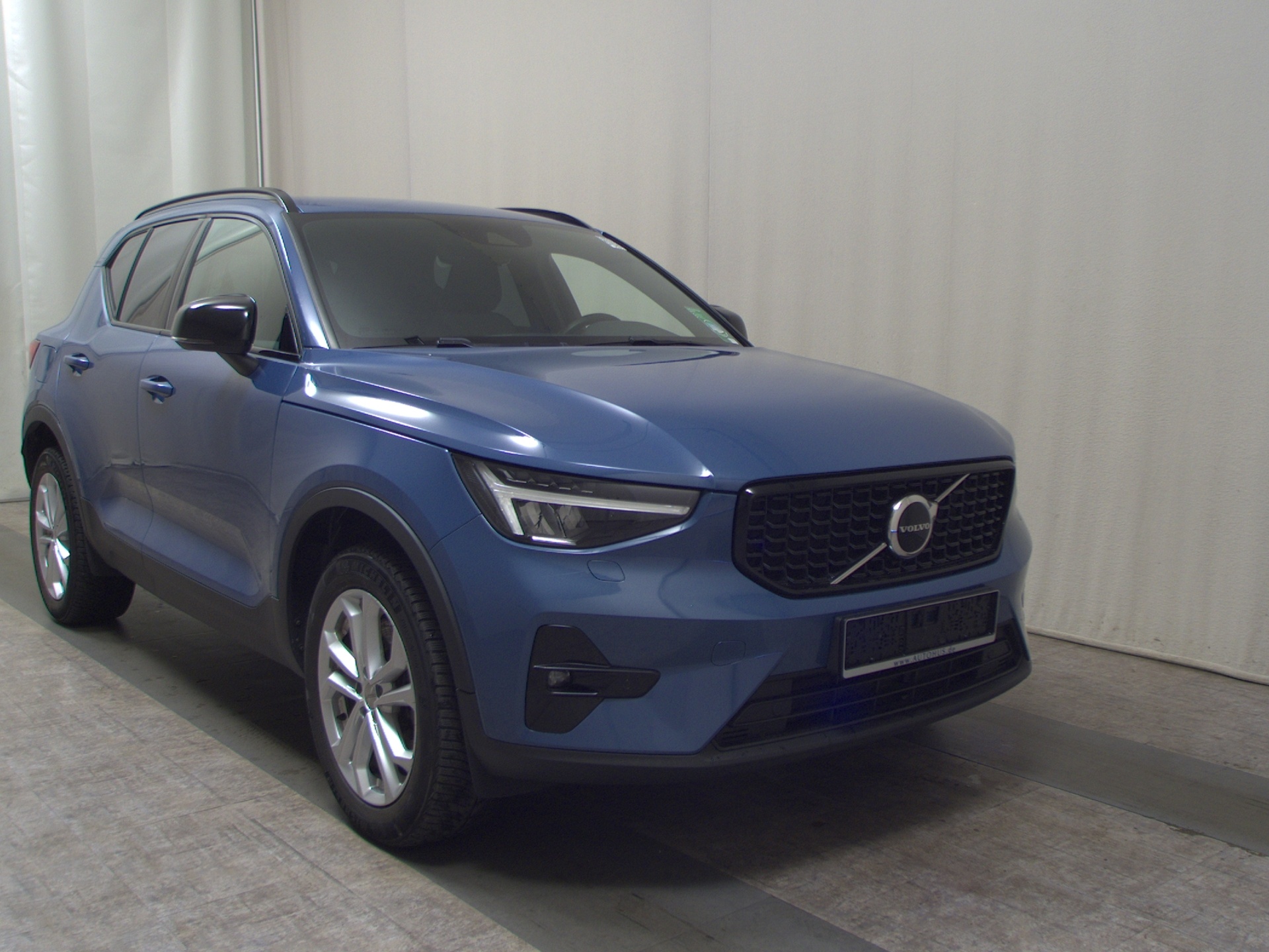 Volvo XC40 T5 Recharge Plus Dark Navi LED RFK StHzg 3
