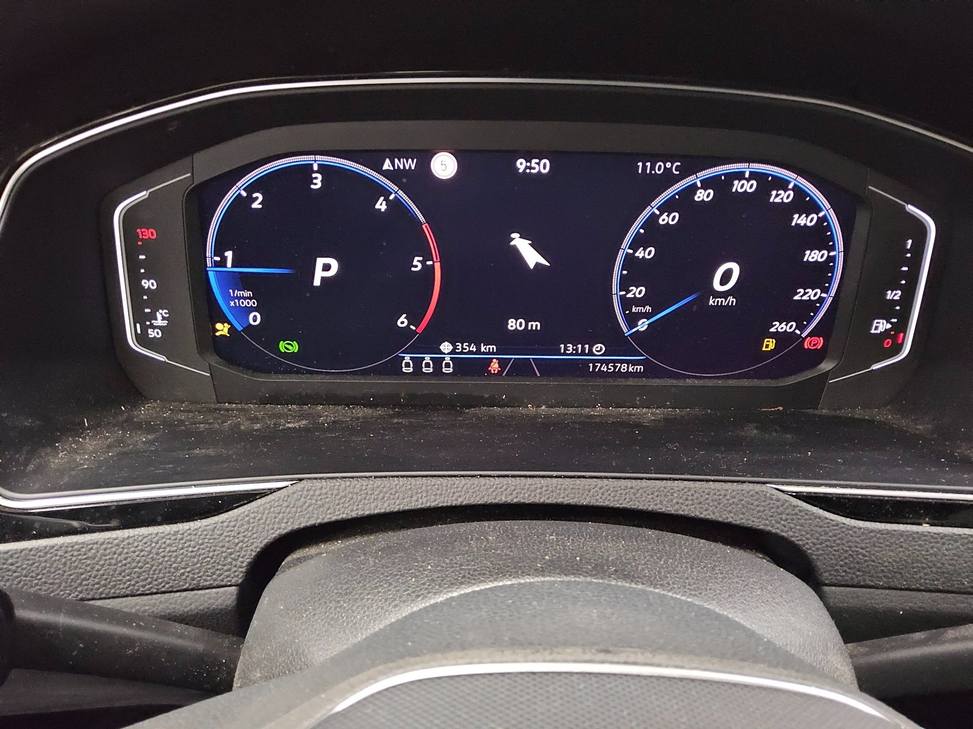 Volkswagen Passat Var. 2.0 TDI Business Navi LED AID RFK 8