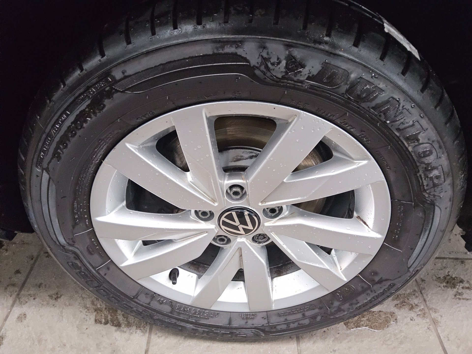 Volkswagen Passat Var. 2.0 TDI Business Navi LED AID RFK 11
