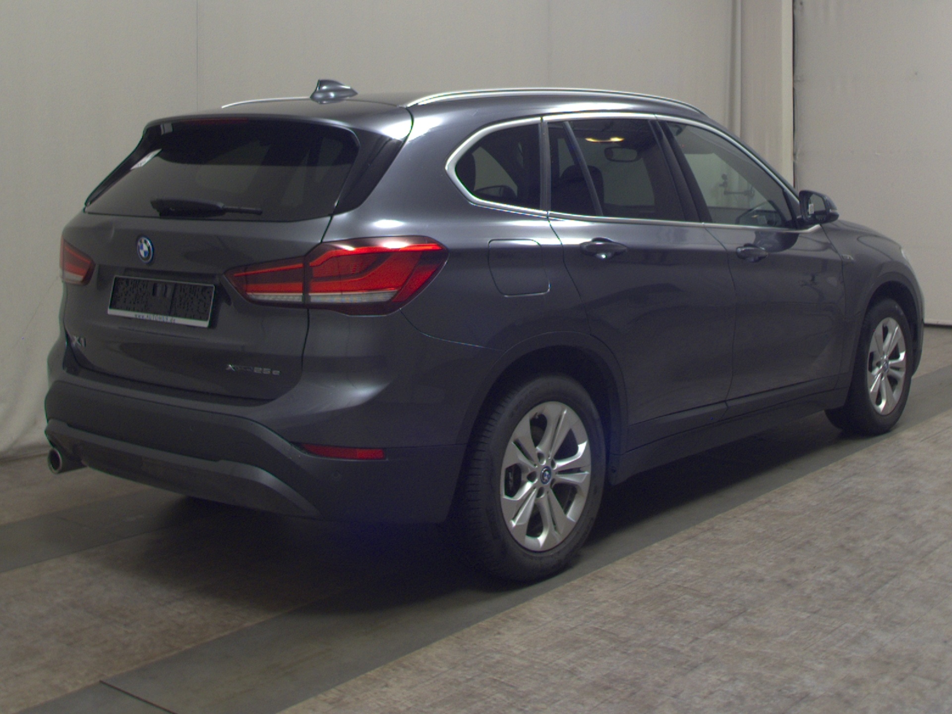 BMW X1 xDrive25e Advantage Navi LED PDC 4