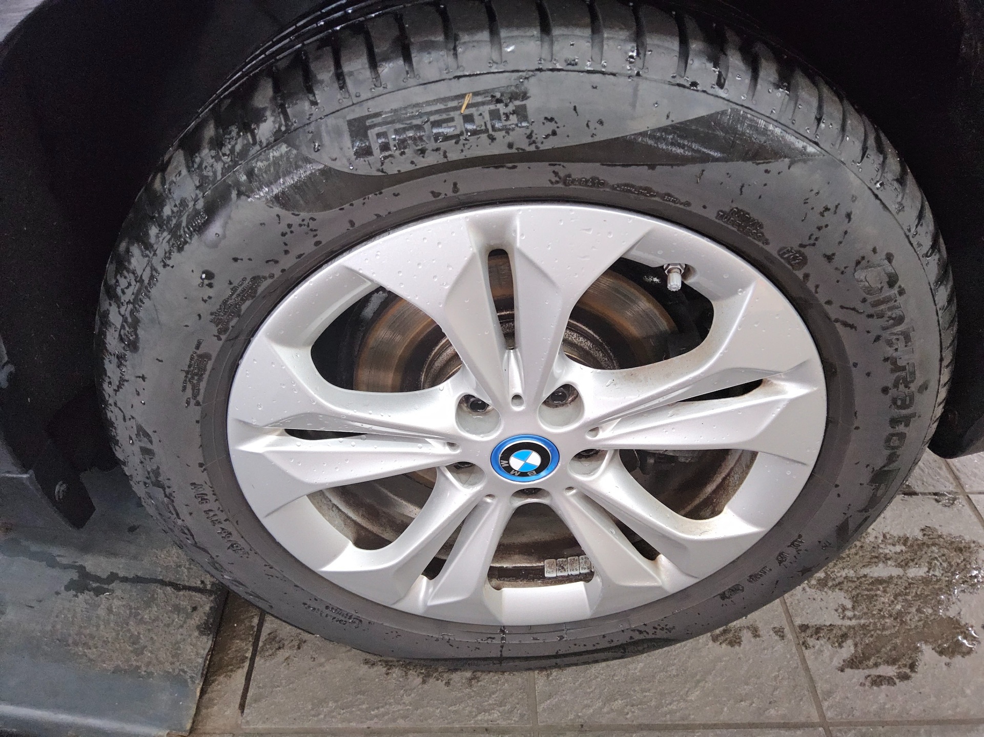 BMW X1 xDrive25e Advantage Navi LED PDC 10