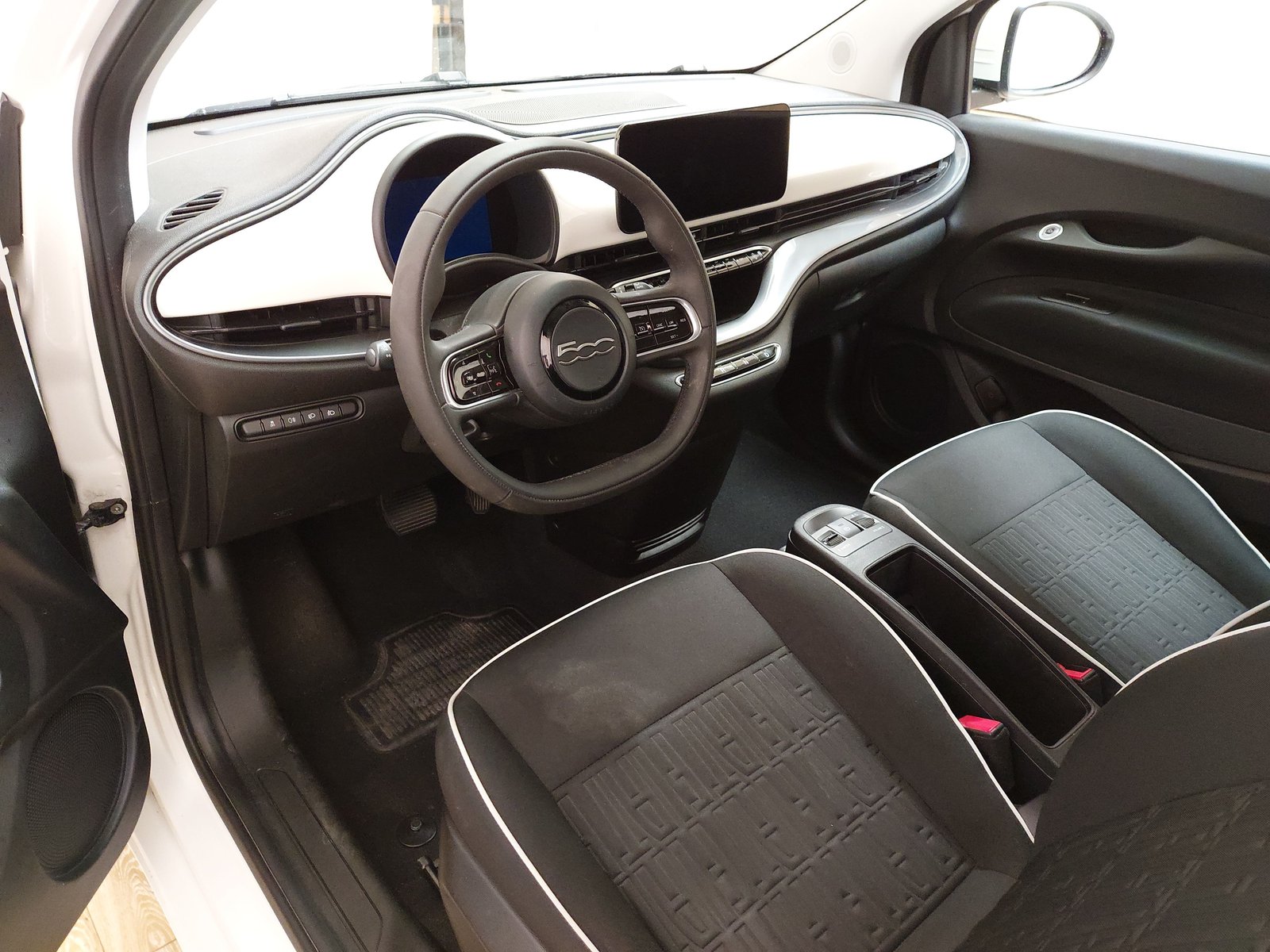 Fiat 500 NAVI LED AMBIENTE 6