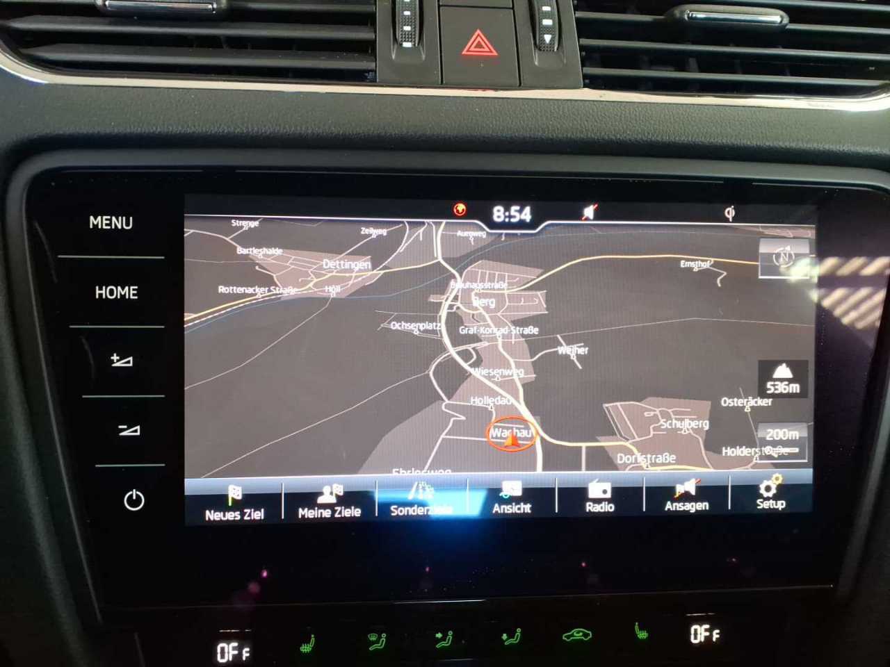 Skoda Octavia Kombi 2.0 TDI Soleil CANTON RFK 9