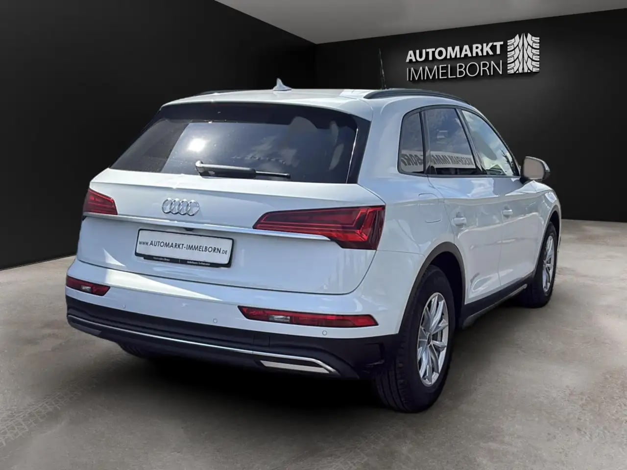 Audi Q5 40 quattro Kamera*LED*Navi*Luftfederung*DAB*L 11