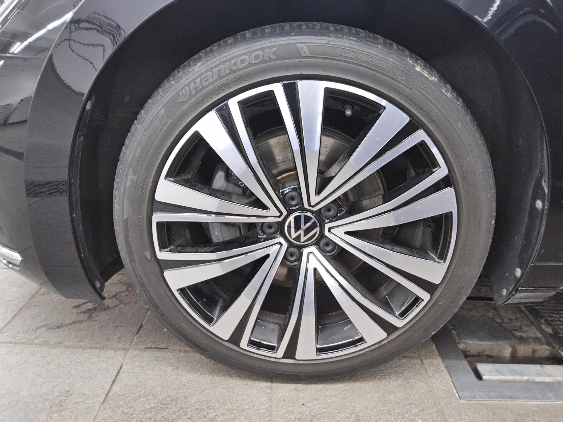 Volkswagen Arteon 2.0 TDI Elegance T-Leder Navi LED AID ACC 11