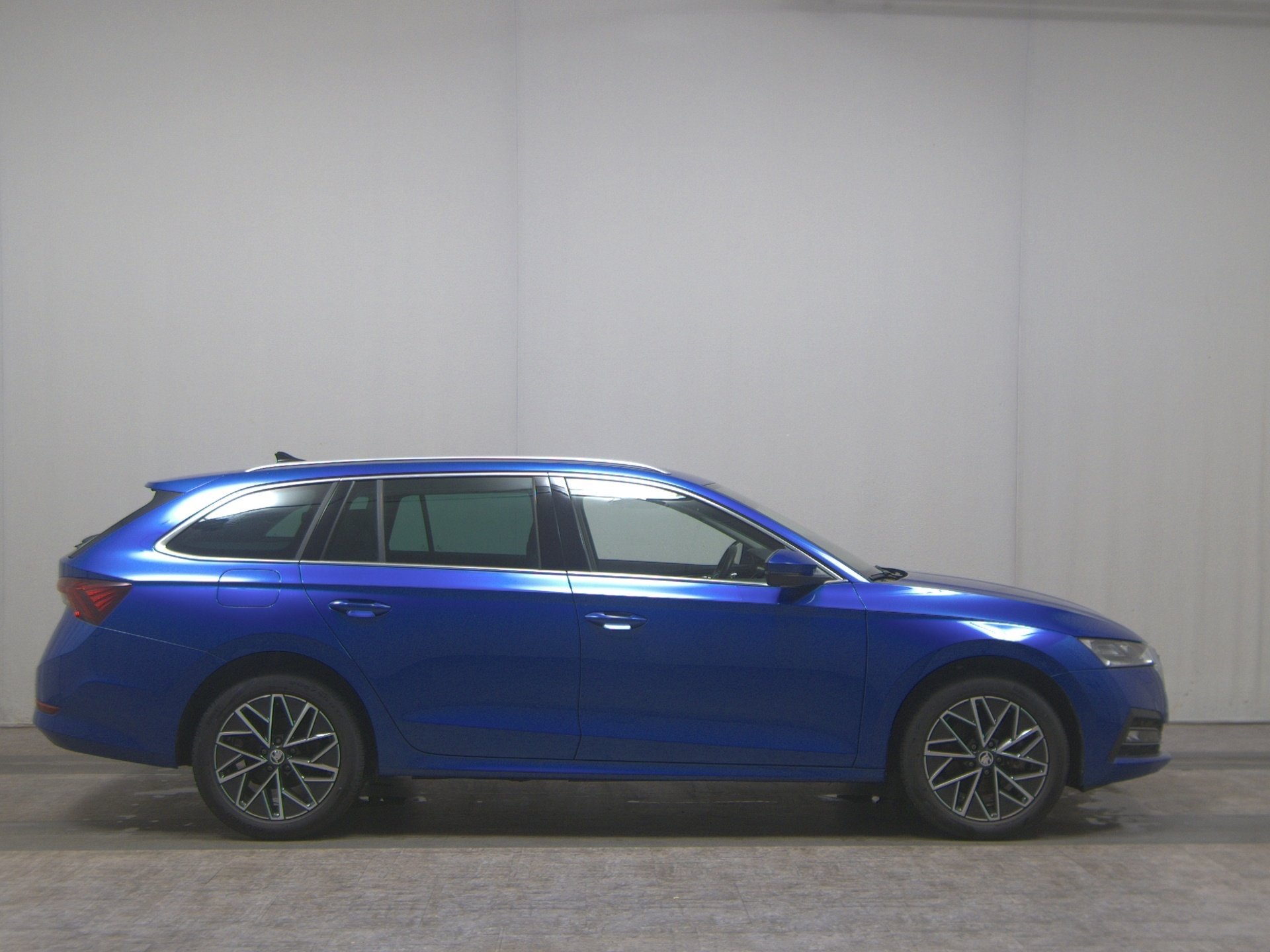 Skoda Octavia Kombi 2.0 TDI Navi vc LED