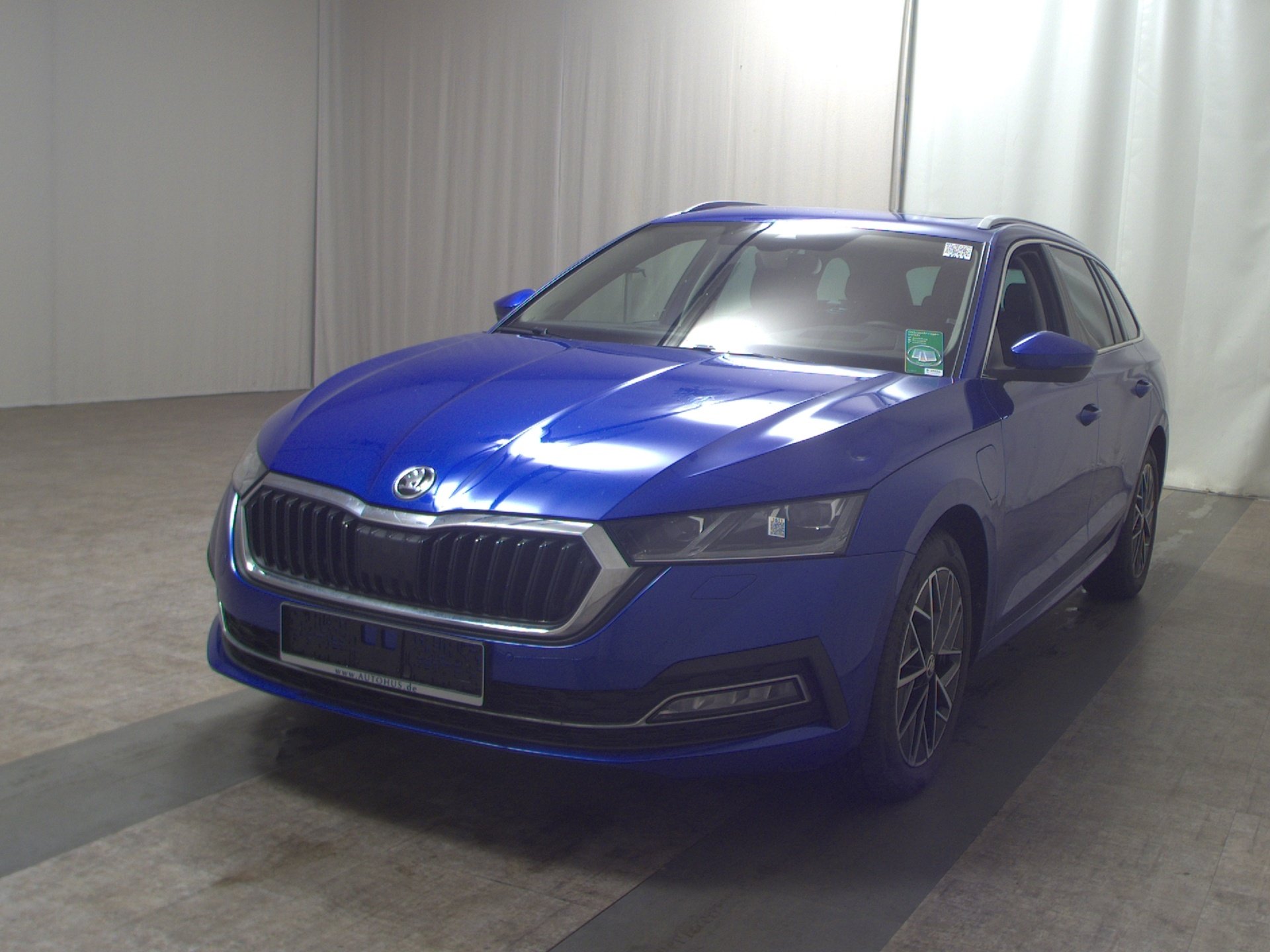 Skoda Octavia Kombi 2.0 TDI Navi vc LED 2