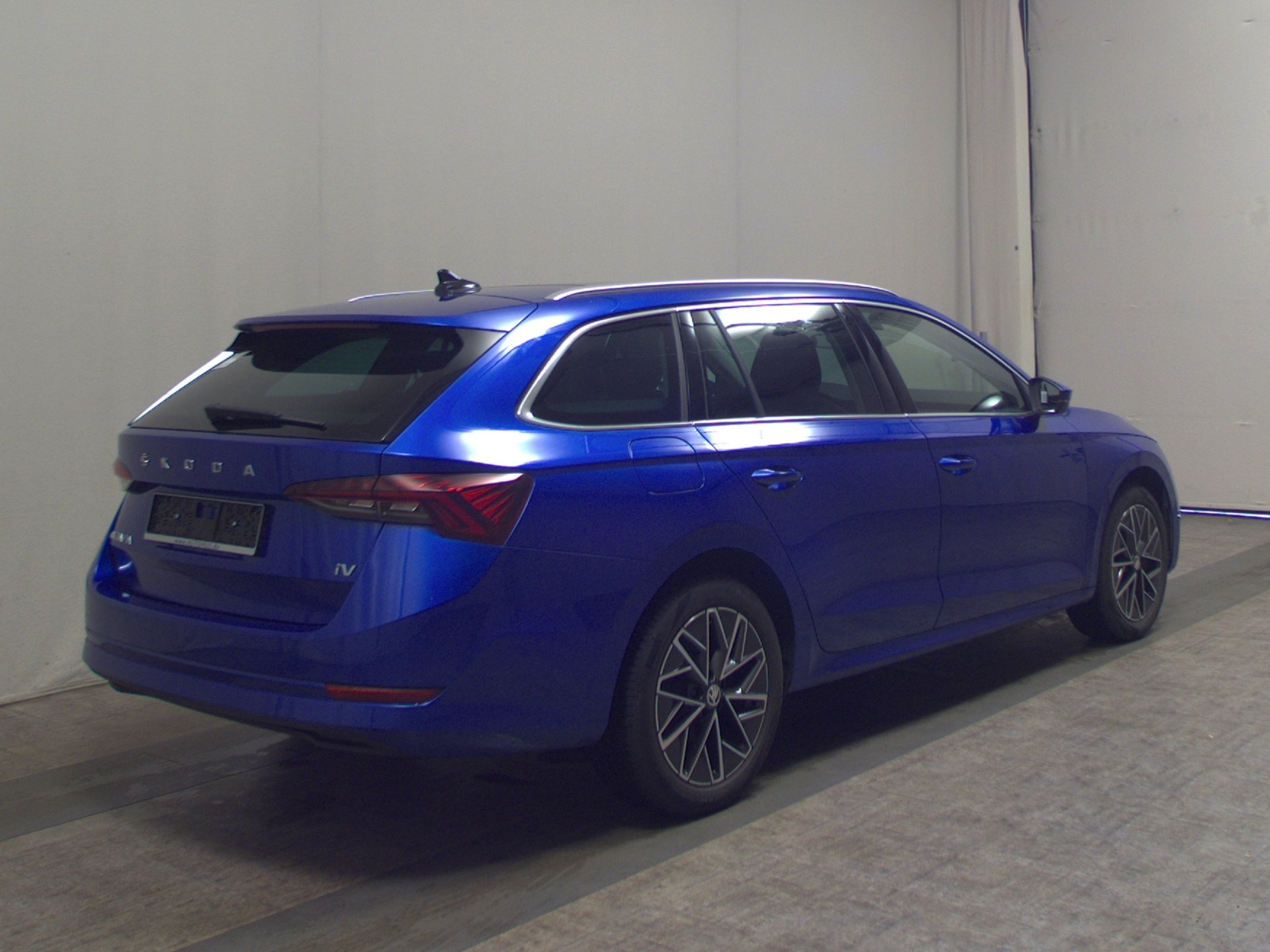 Skoda Octavia Kombi 2.0 TDI Navi vc LED 4