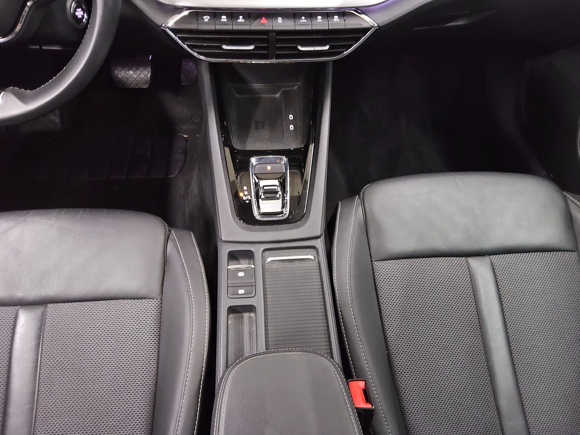 Skoda Octavia Kombi 2.0 TDI Navi vc LED 6