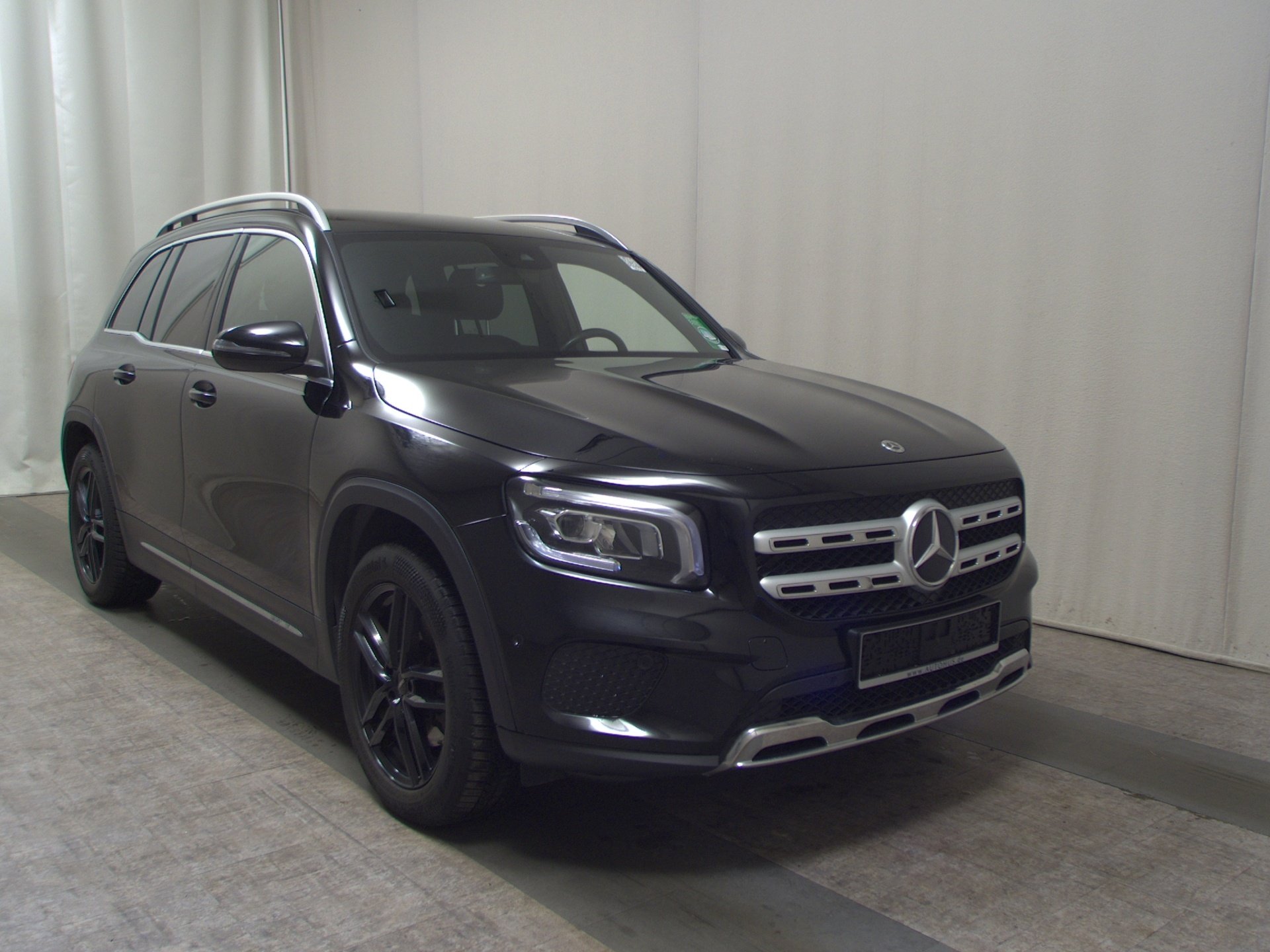 Mercedes-Benz GLB 200 d T-Leder Navi LED 3