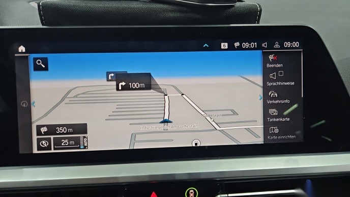 BMW 320e Touring Sport-Line T-Leder Navi LED Shz AHK 9