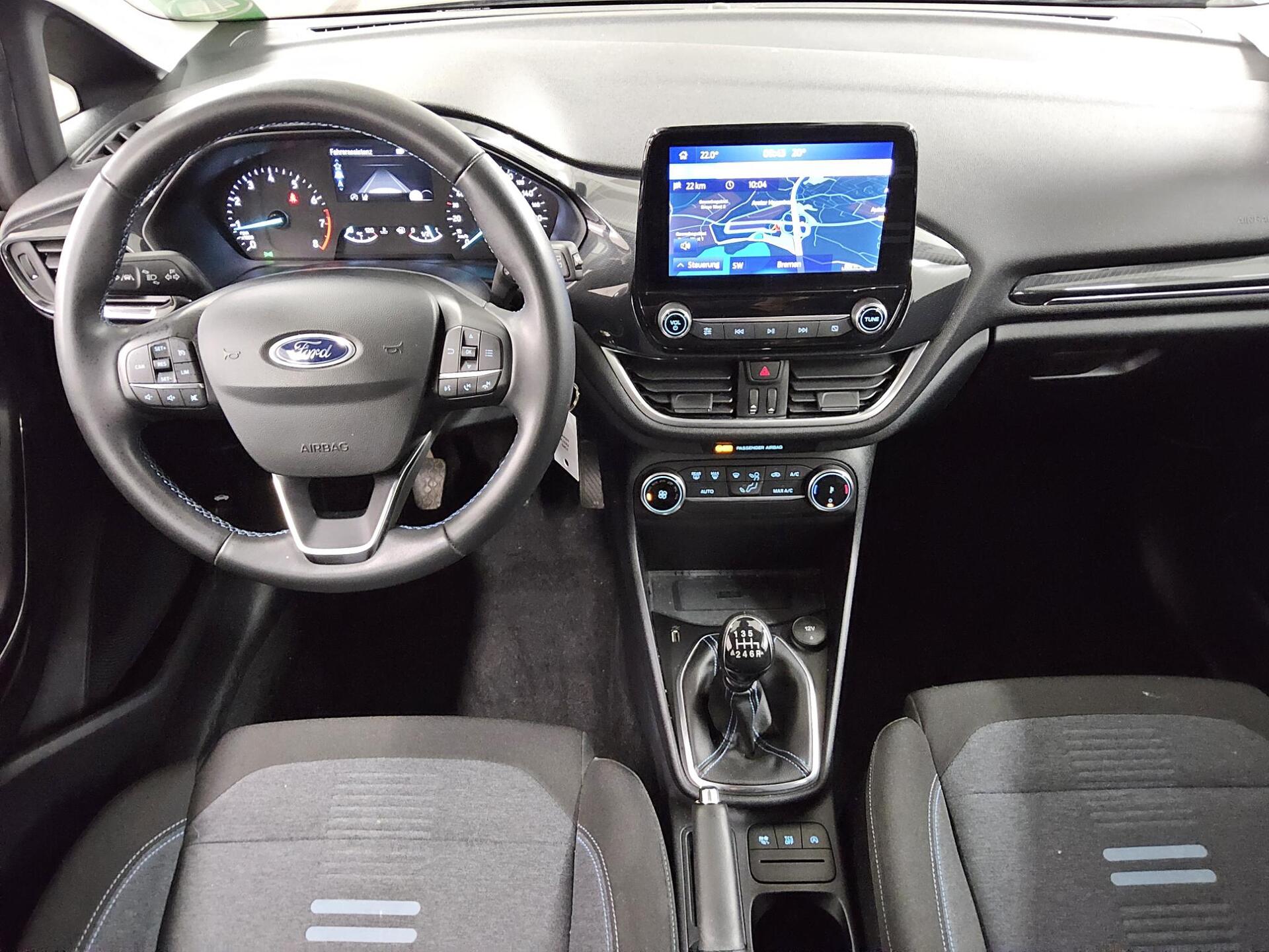 Ford Fiesta 1.0 EB Active Navi LED DAB PDC 5