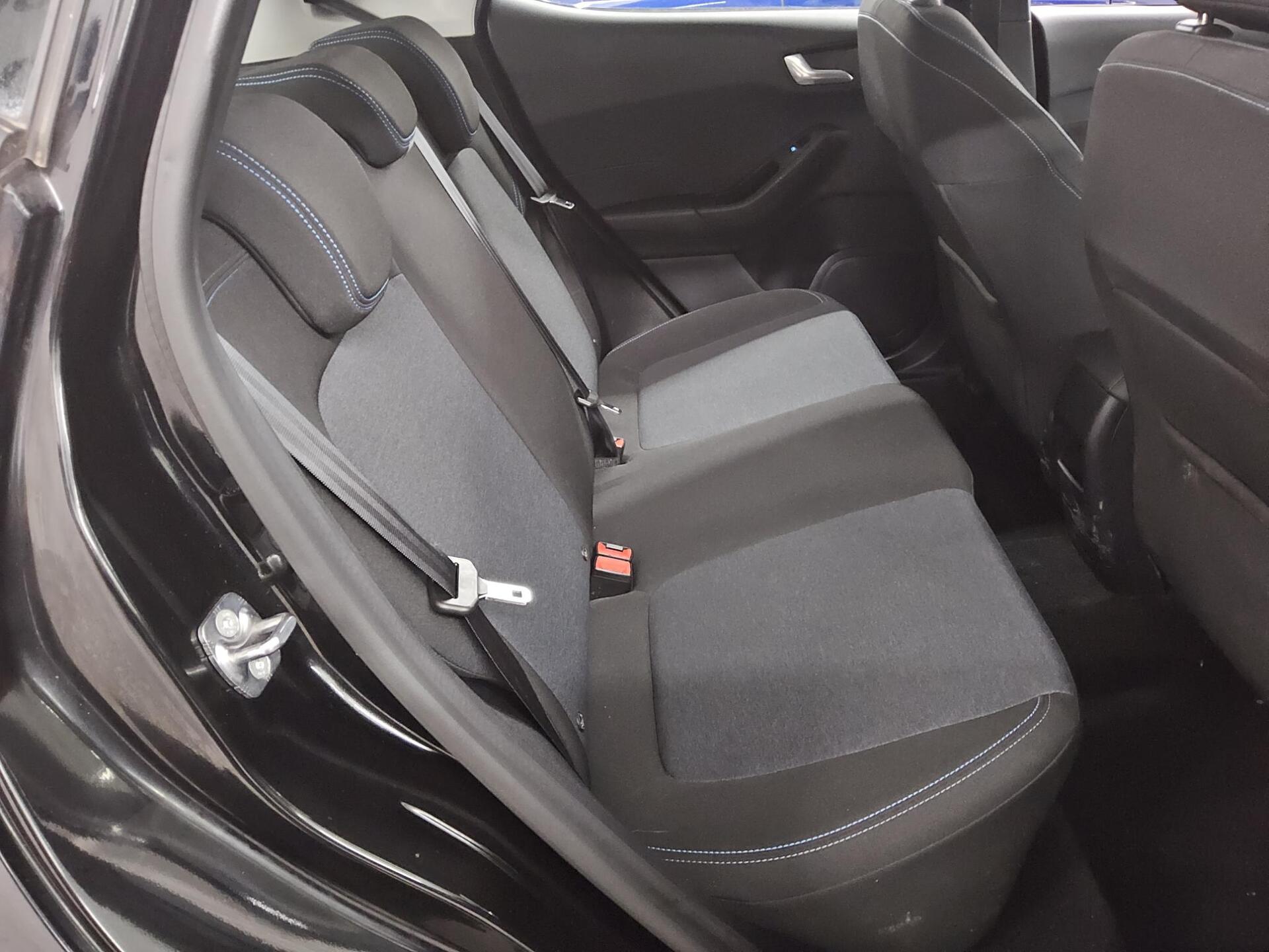 Ford Fiesta 1.0 EB Active Navi LED DAB PDC 13