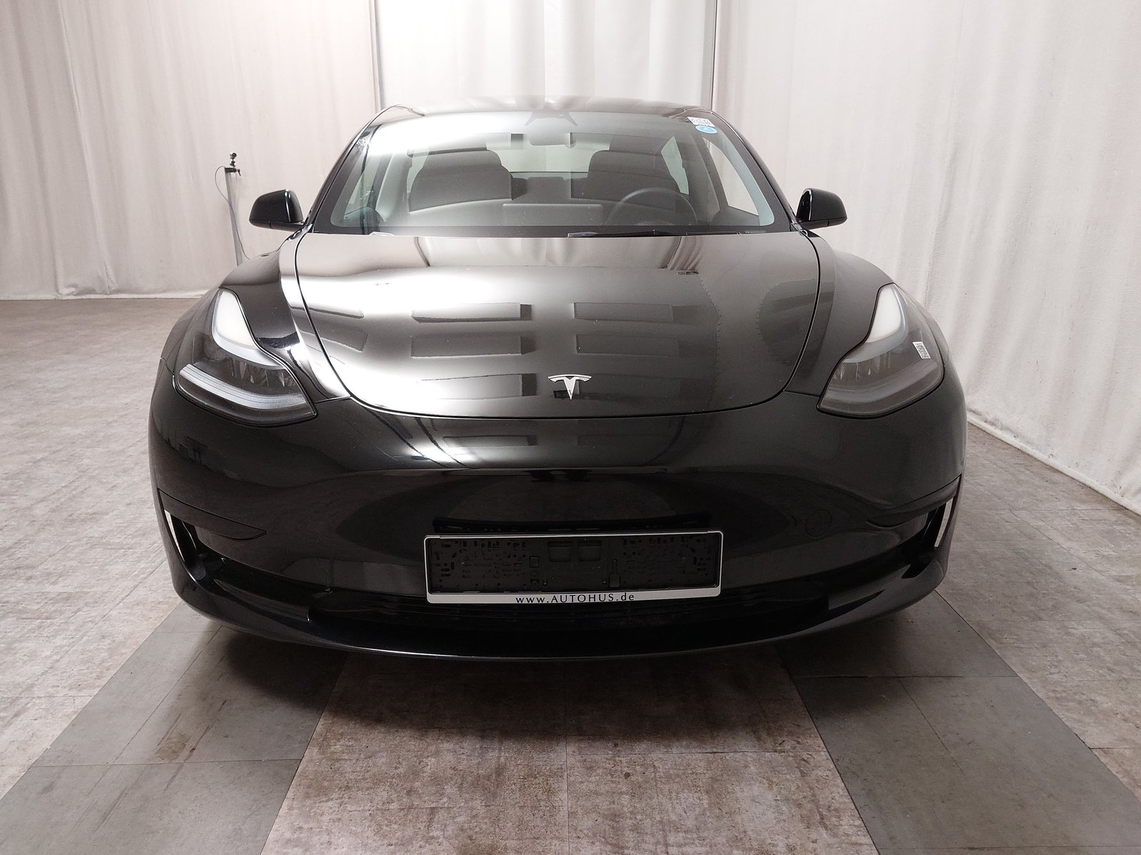 Tesla Model 3 RWD NAVI LED SHZ RFK 9