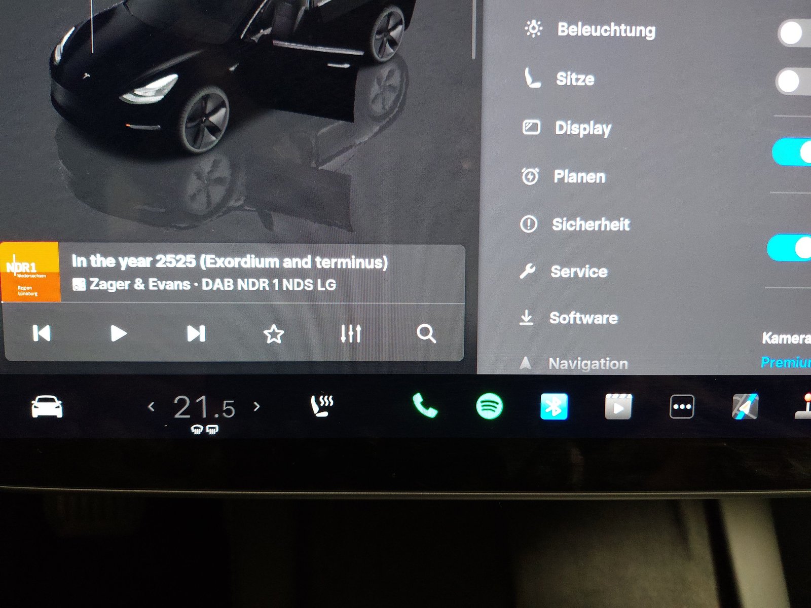 Tesla Model 3 RWD NAVI LED SHZ RFK 20