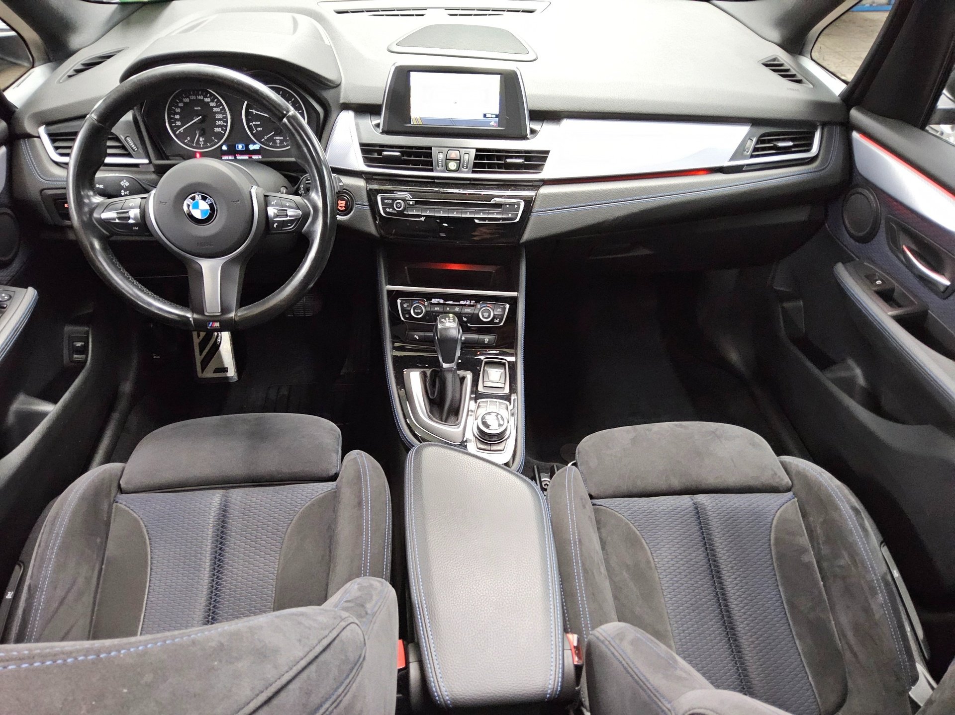 BMW 218 Active Tourer M-Sport Navi HiFi LED SHZ 5