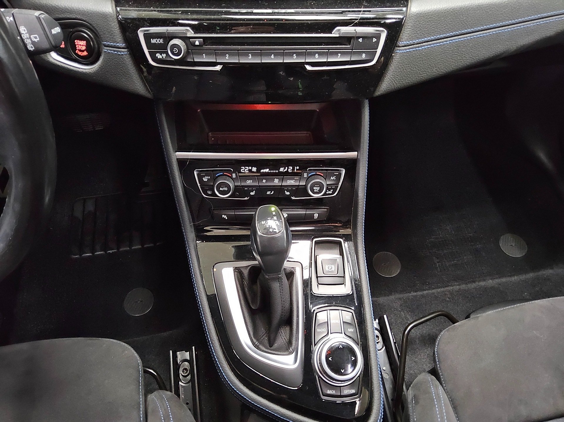 BMW 218 Active Tourer M-Sport Navi HiFi LED SHZ 6