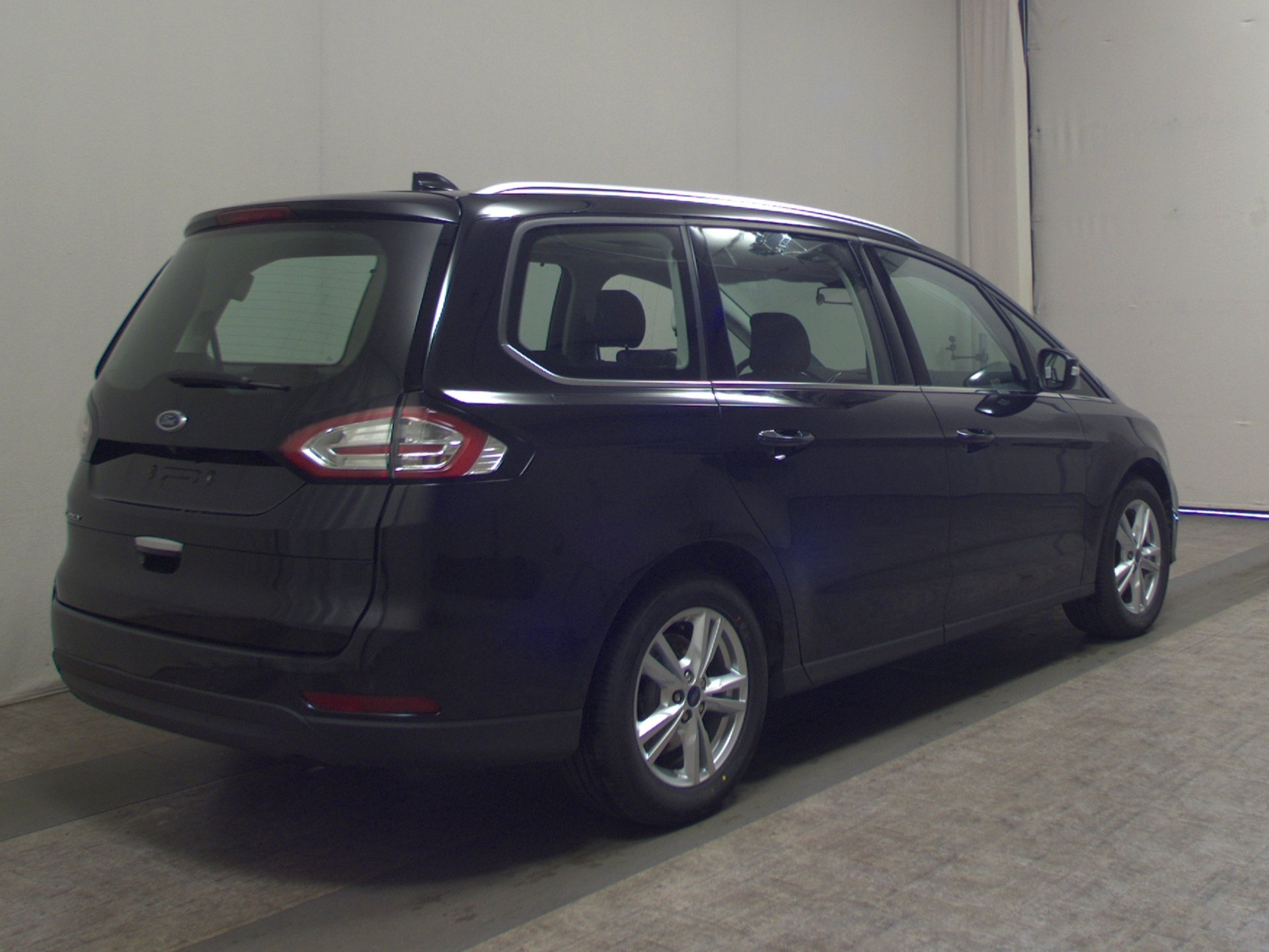 Ford Galaxy 2.0 EB Titanium 7-Sitze Navi LED Pano RfK 4