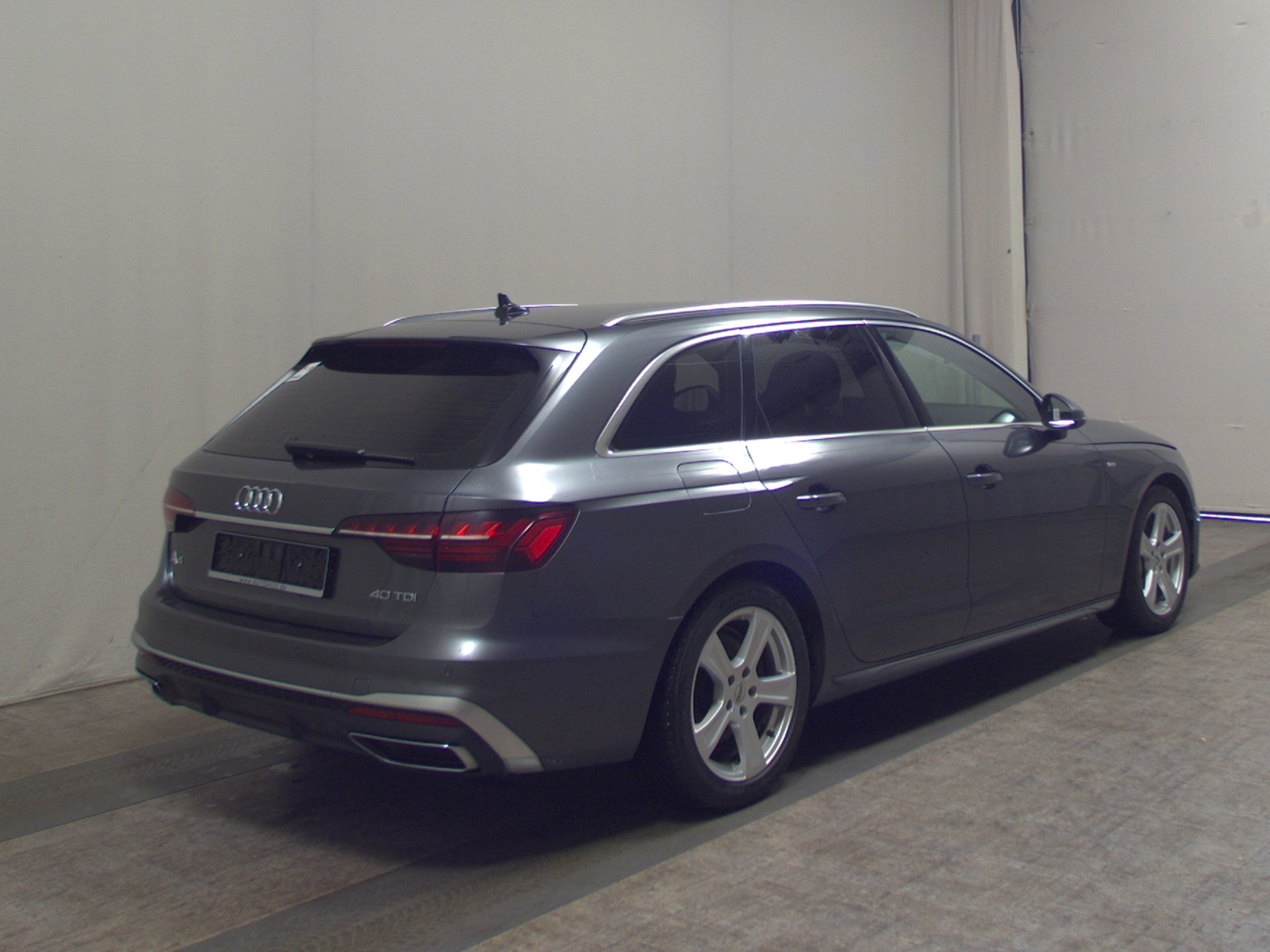 Audi A4 Avant 40 TDI S-Line Navi Matrix vc+ Shz PDC 4
