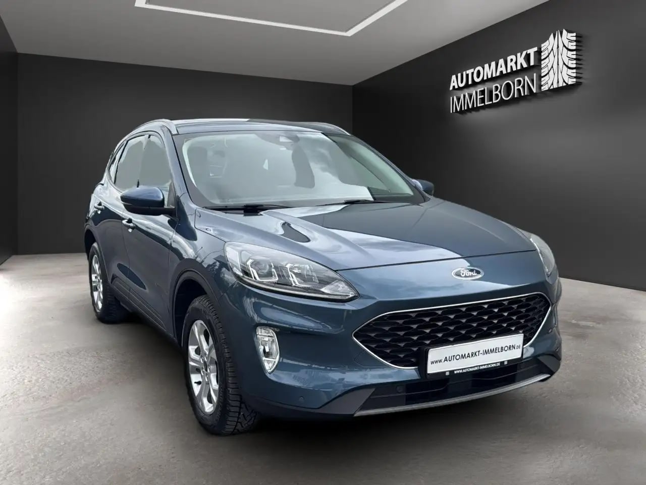 Ford Kuga Plug-In Hybrid LED*Navi*Winterpaket*AHKvb 2