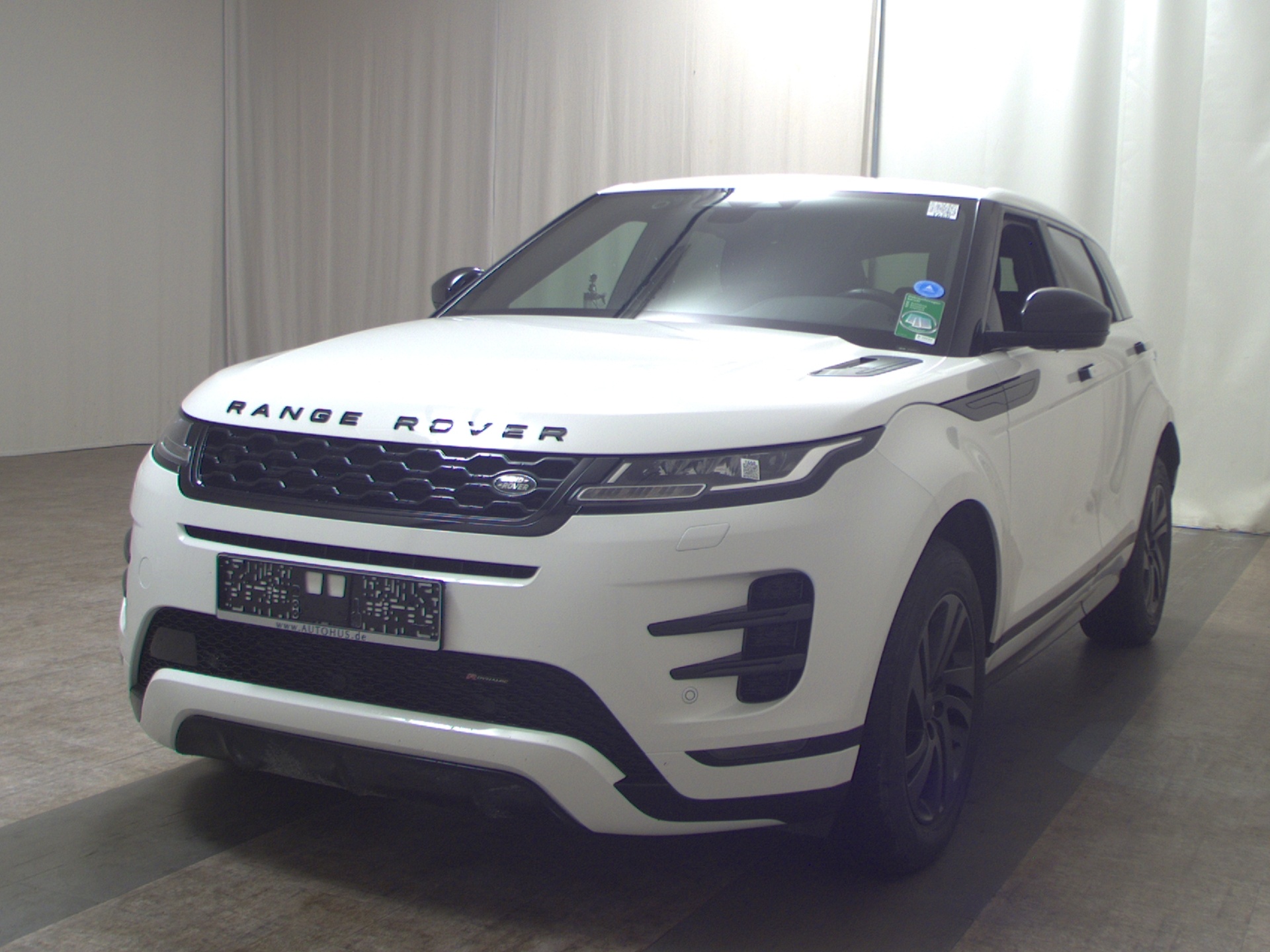 Land Rover Range Rover Evoque 1.5 P300e Hybrid R-Dynamic 2