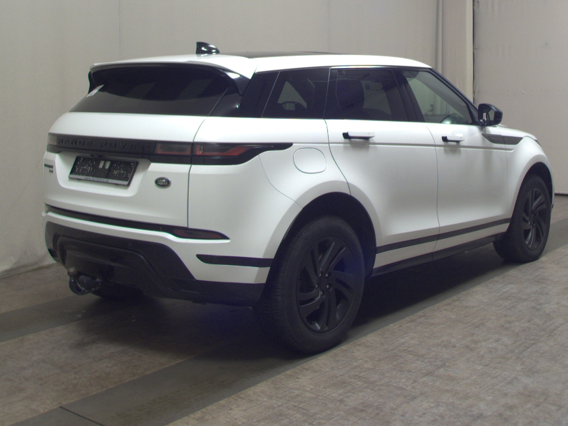 Land Rover Range Rover Evoque 1.5 P300e Hybrid R-Dynamic 4