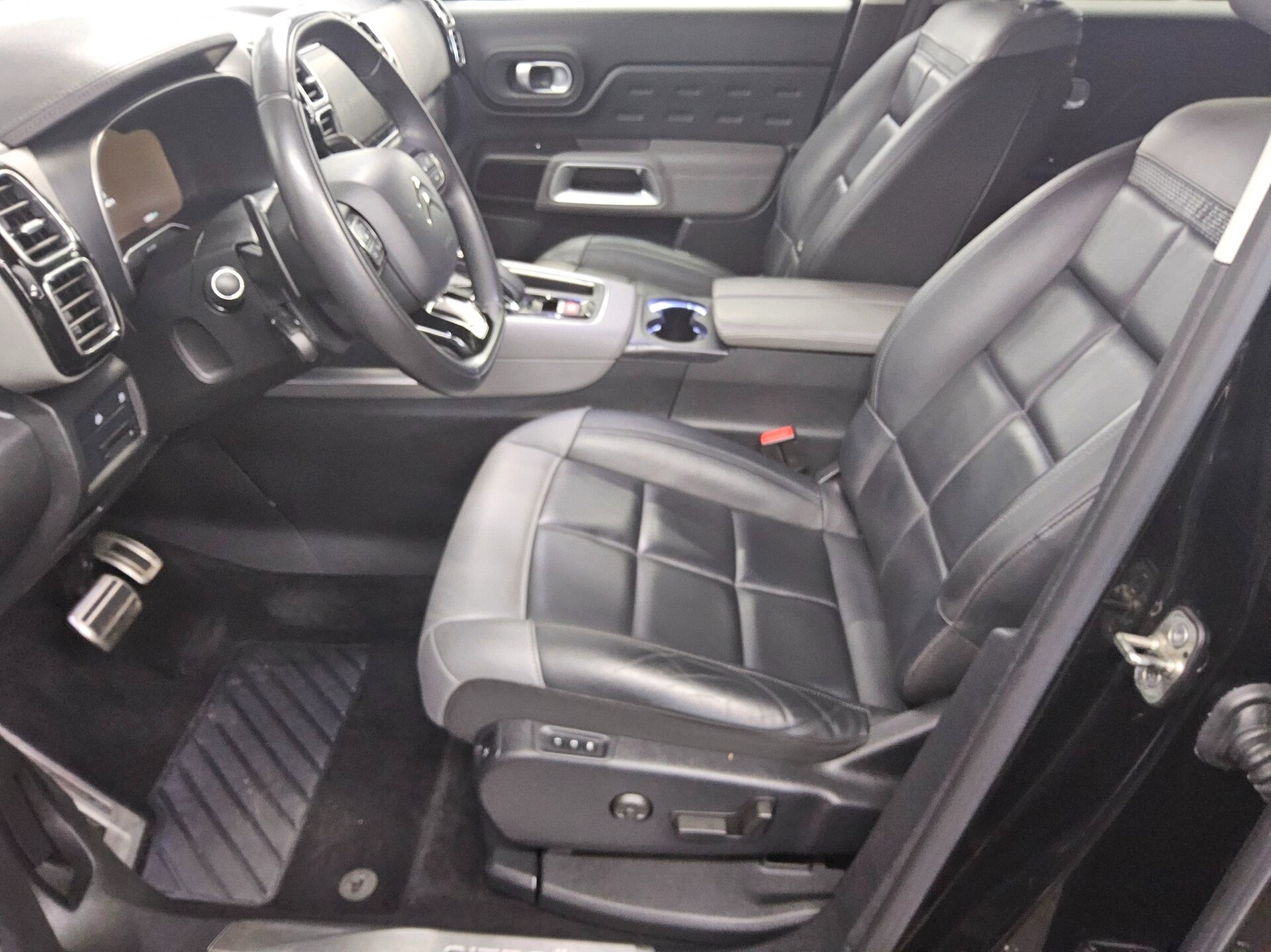 Citroën C5 Aircross Hybrid Leder Navi LED PDC RfK Shz 9