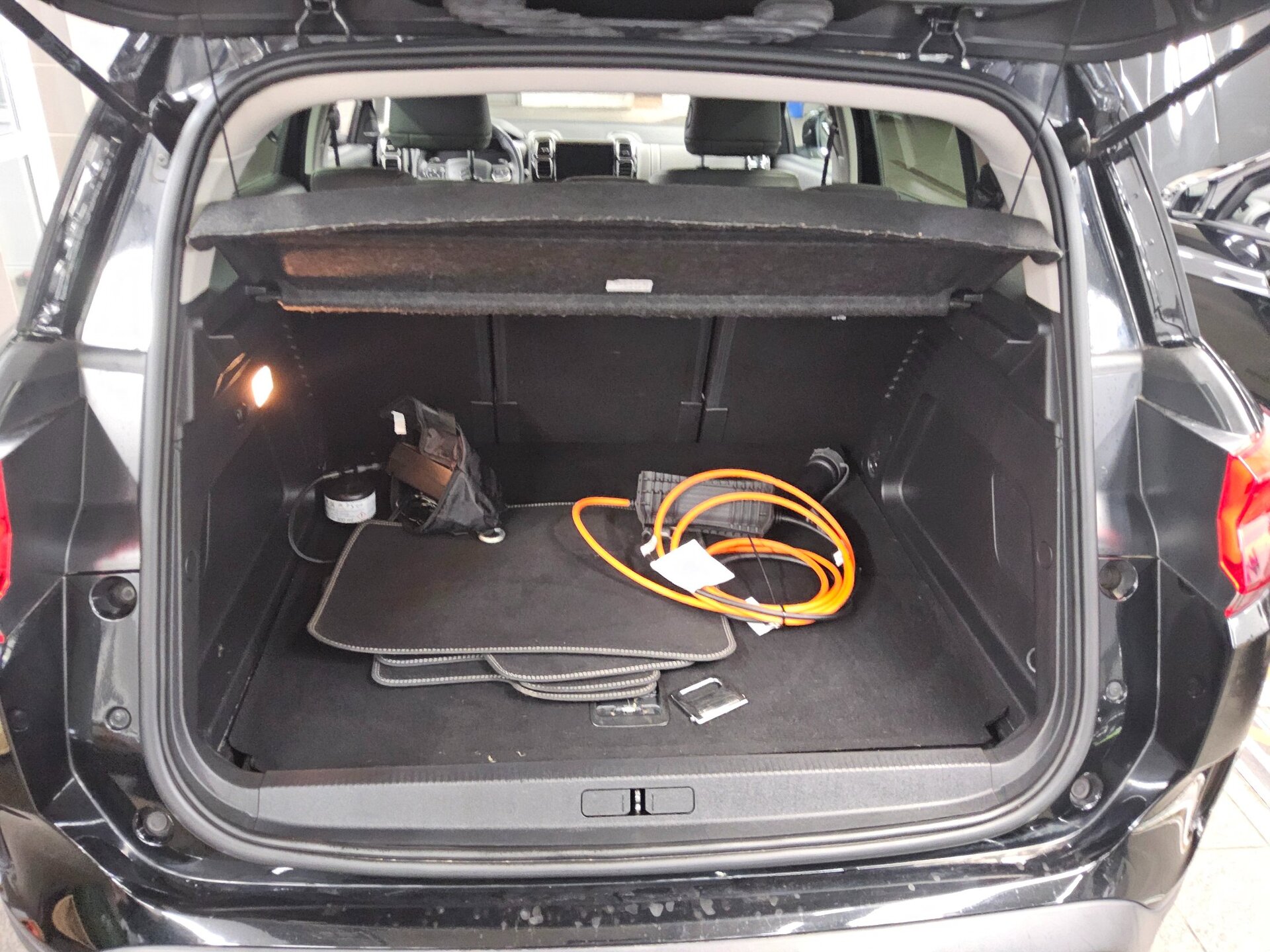 Citroën C5 Aircross Hybrid Leder Navi LED PDC RfK Shz 12
