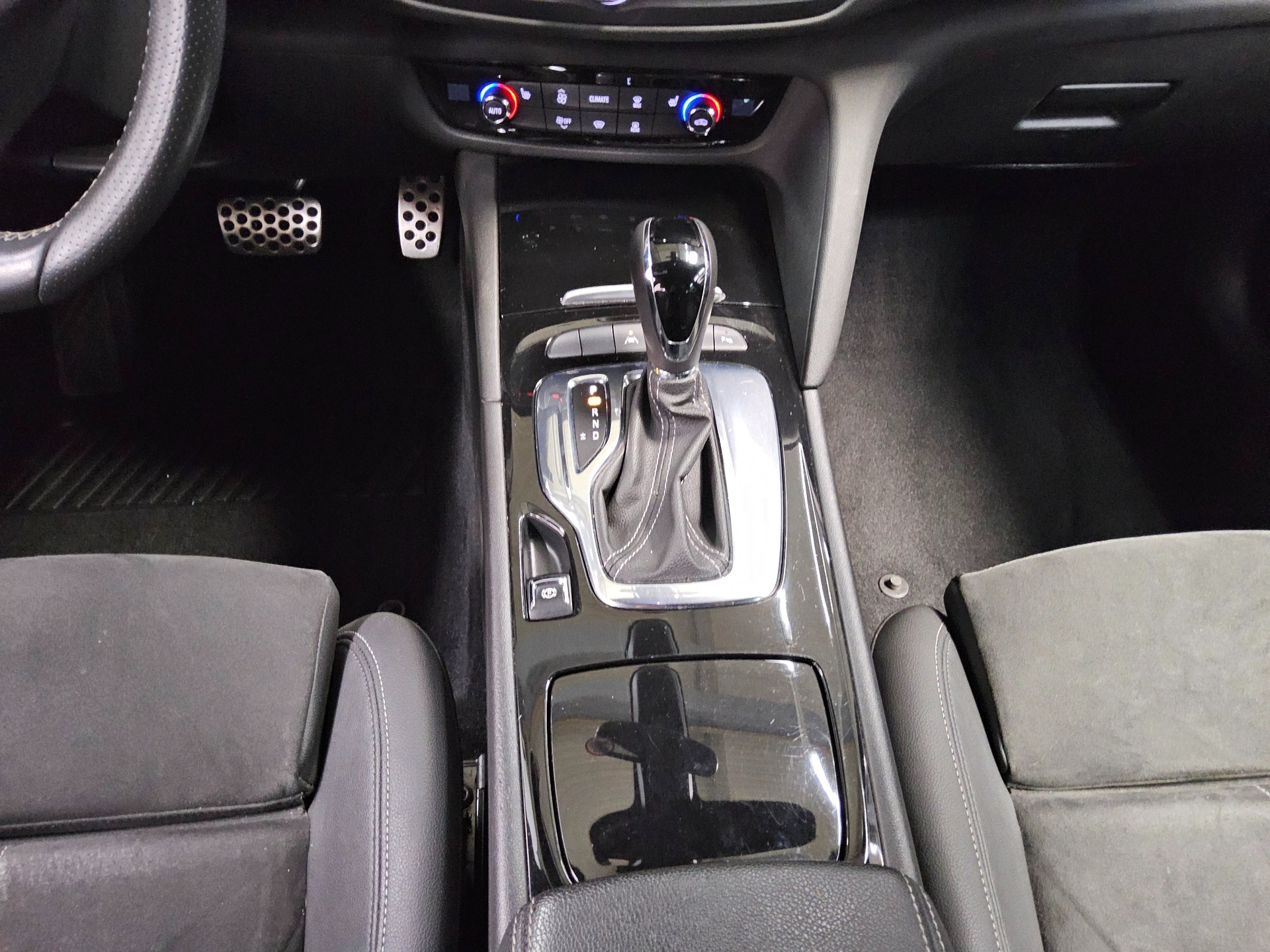 Opel Insignia ST 1.5 D Ultimate Navi LED RfK 4xShz 6