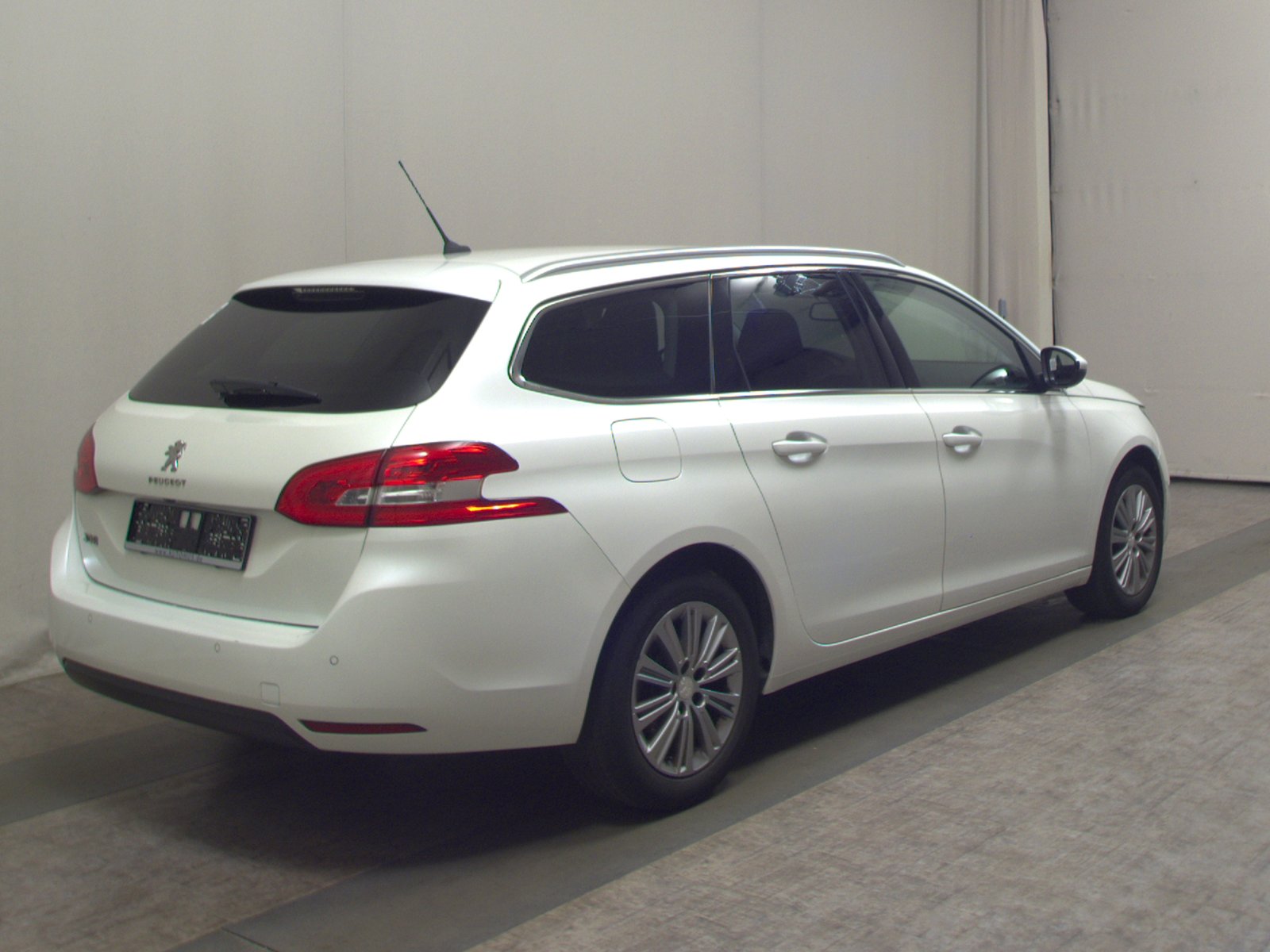 Peugeot 308 1.5 BlueHDI Allure T-Leder Navi RFK Shz 4