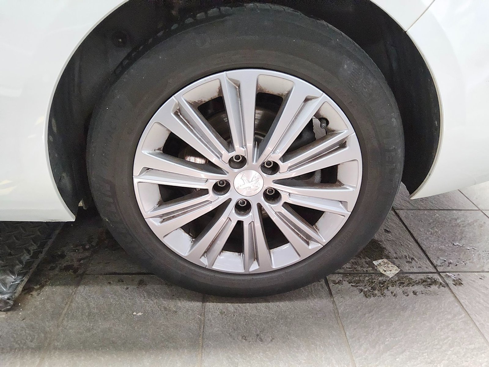 Peugeot 308 1.5 BlueHDI Allure T-Leder Navi RFK Shz 11