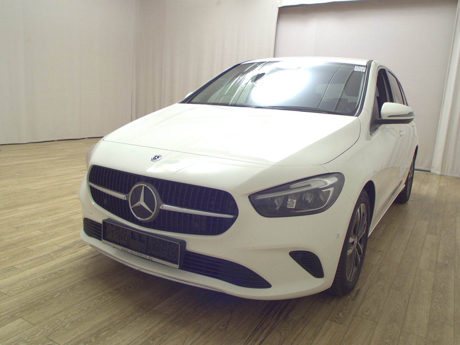 Mercedes-Benz B 200 d Progressive T-Leder Navi LED RFK Shz 2
