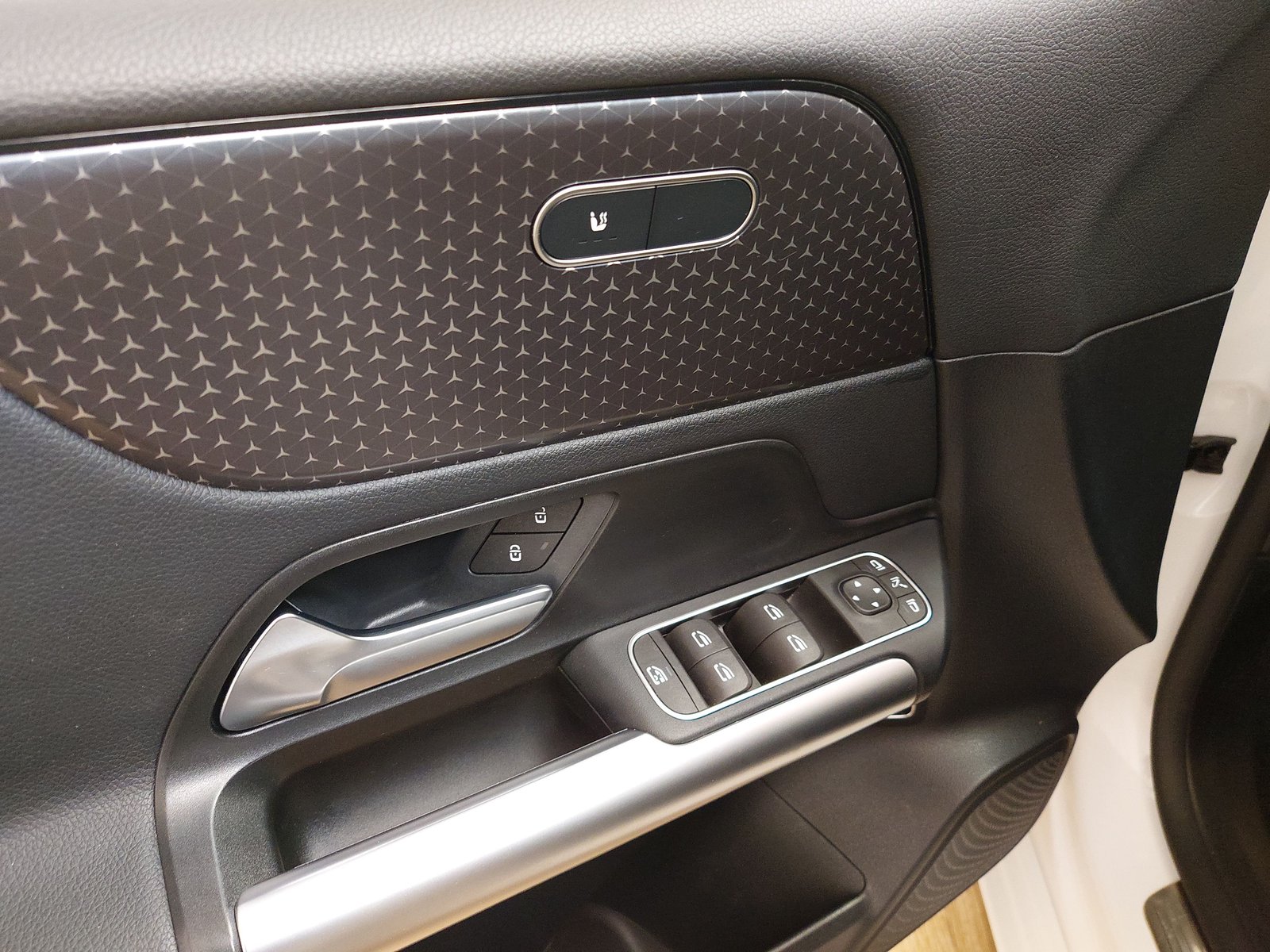 Mercedes-Benz B 200 d Progressive T-Leder Navi LED RFK Shz 5
