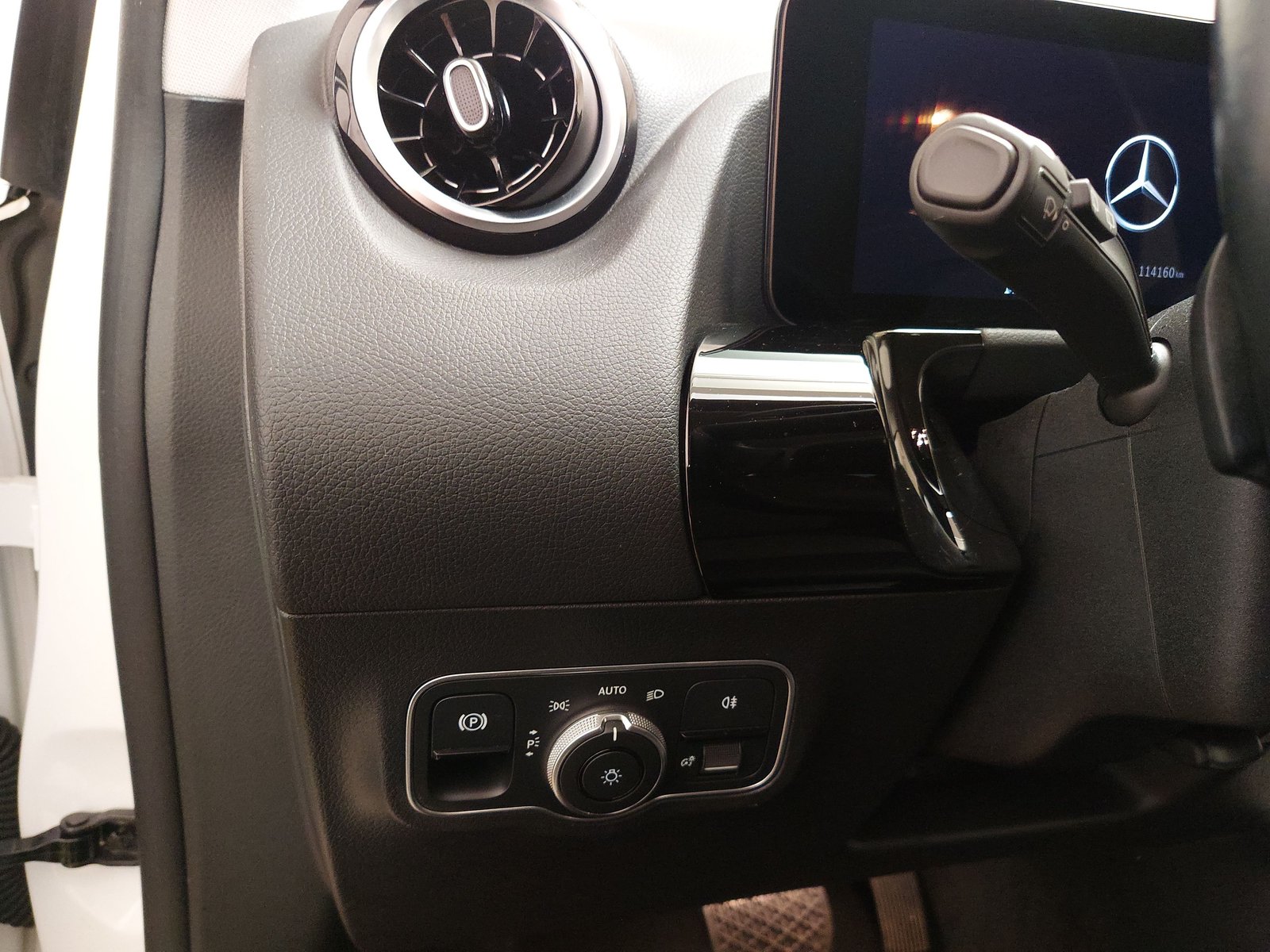Mercedes-Benz B 200 d Progressive T-Leder Navi LED RFK Shz 7