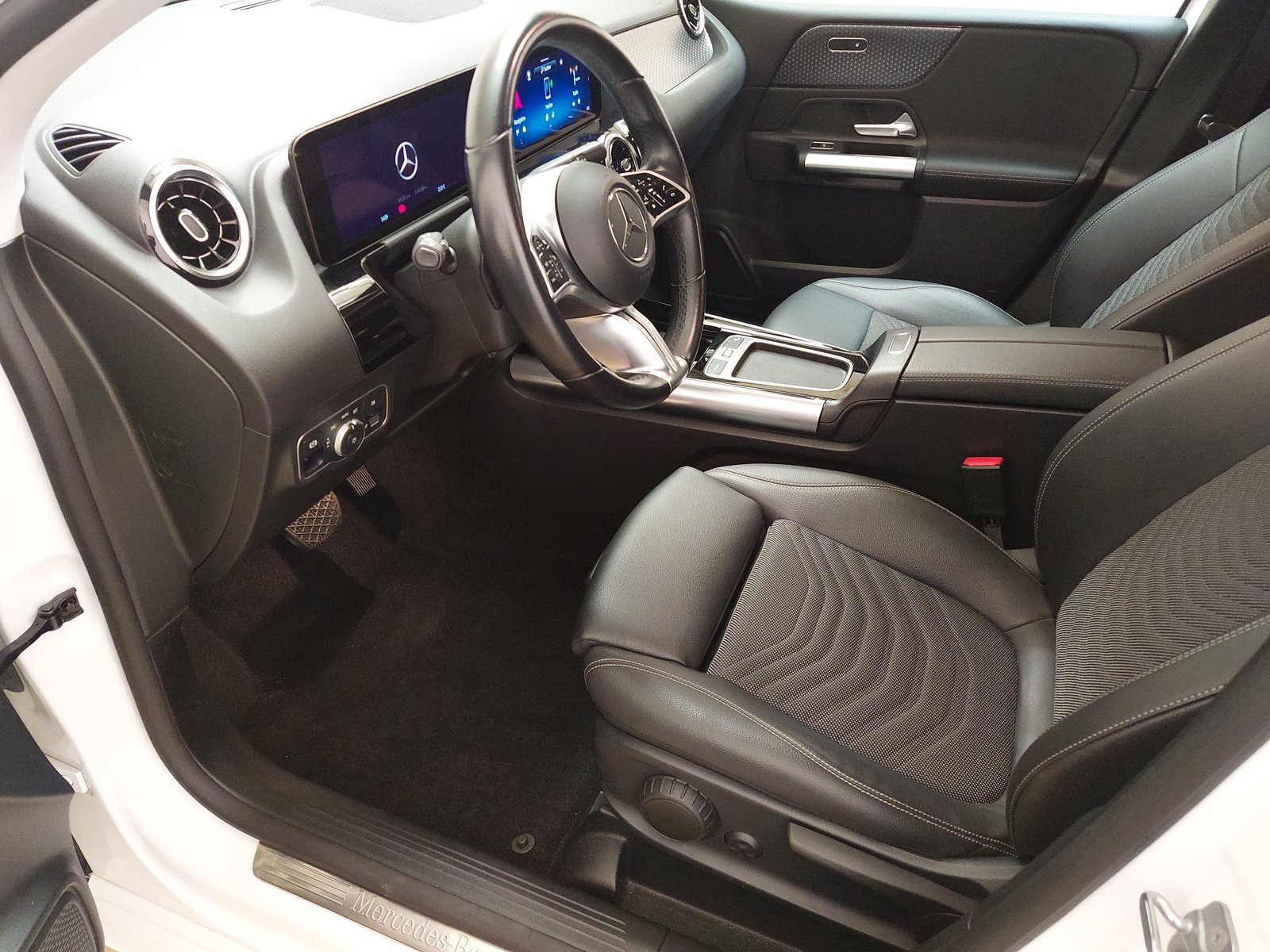 Mercedes-Benz B 200 d Progressive T-Leder Navi LED RFK Shz 6