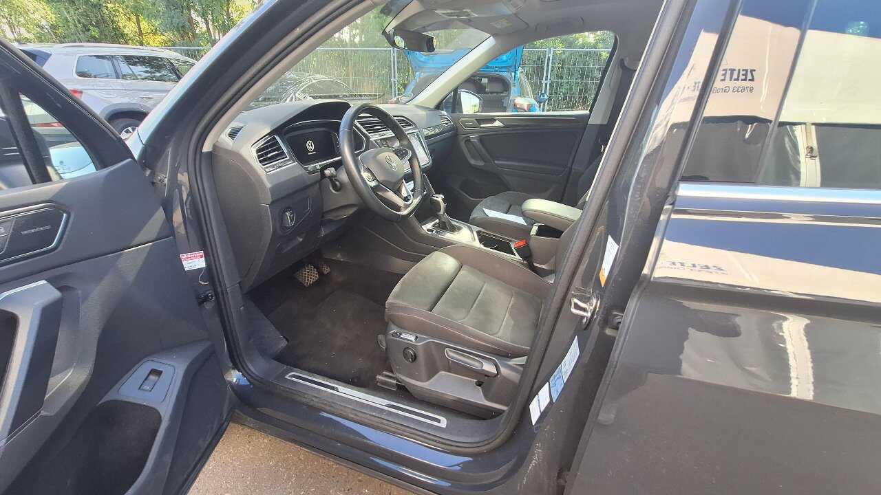 Volkswagen Tiguan 2.0 TDI Elegance NAVI KLIMA LED RADIO MFL 8