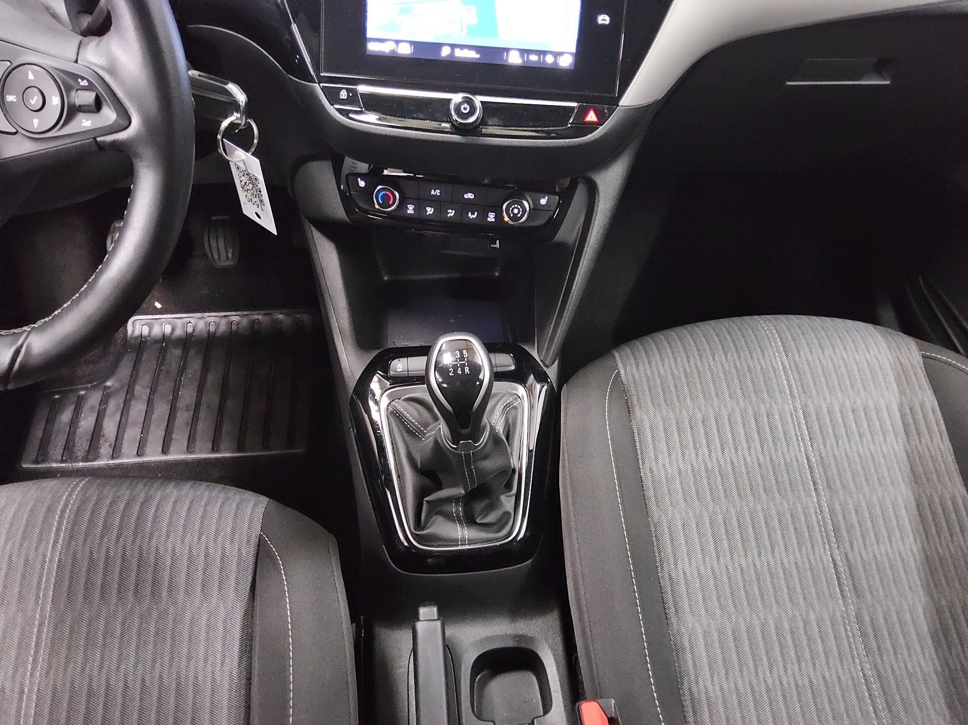 Opel Corsa 1.2 Edition Navi Tempomat PDC 6