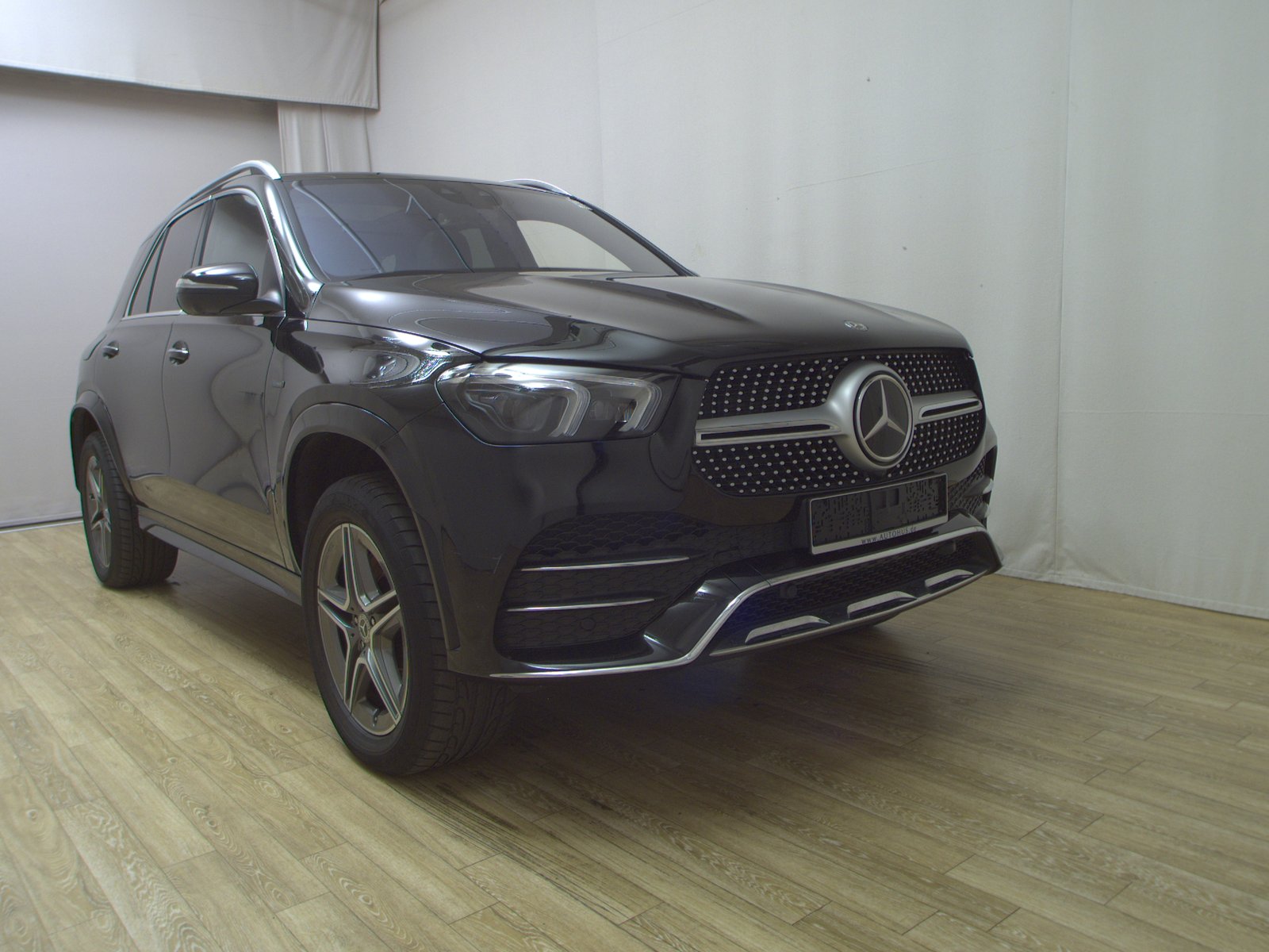 Mercedes-Benz GLE 350 de 4M AMG-Line Navi LED Burmester AHK 3