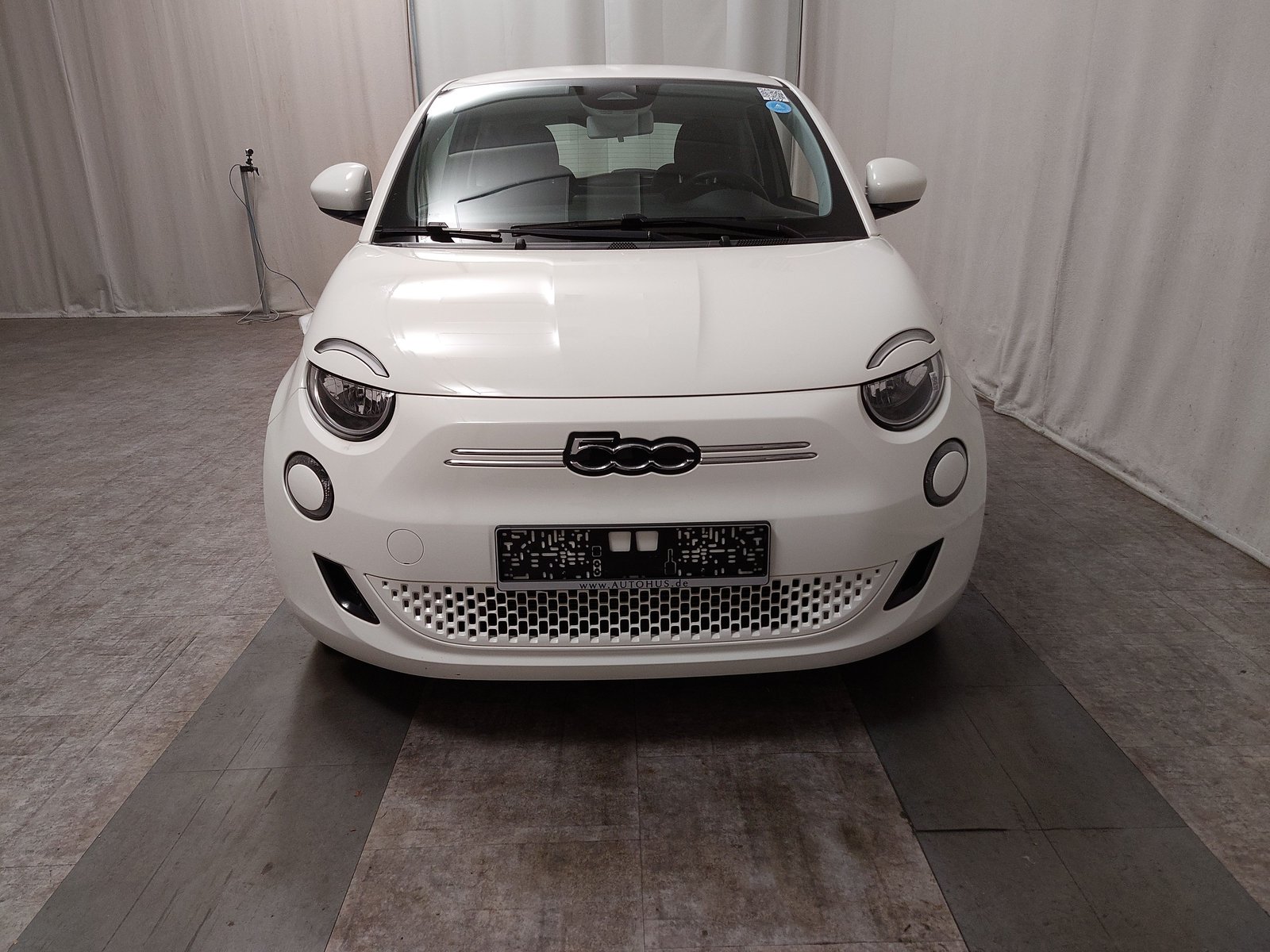 Fiat 500 NAVI LED SPURHALTE AMBIENTE 9