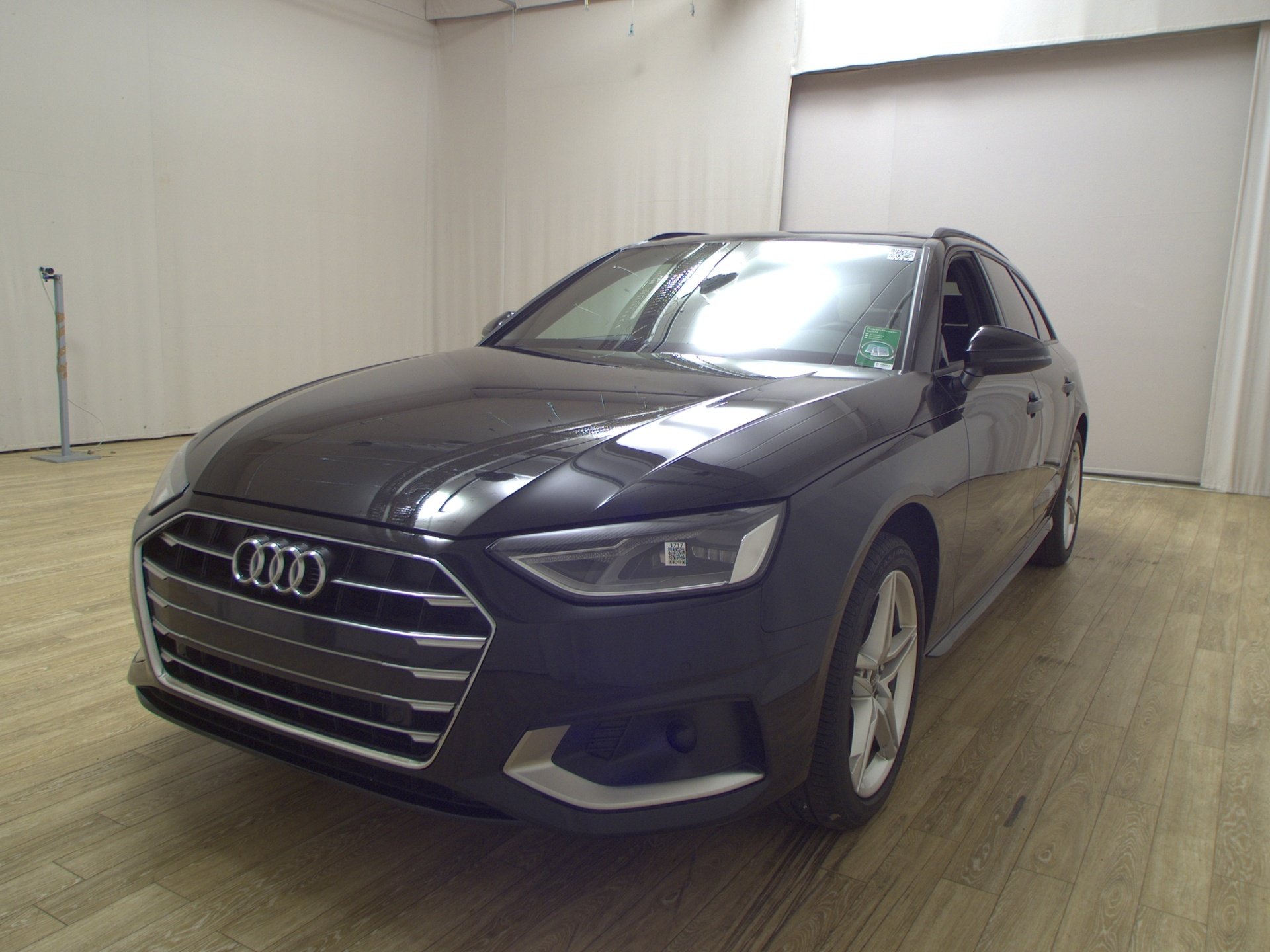 Audi A4 Avant 35 TDI advanced Navi LED vc Pano Sound 2