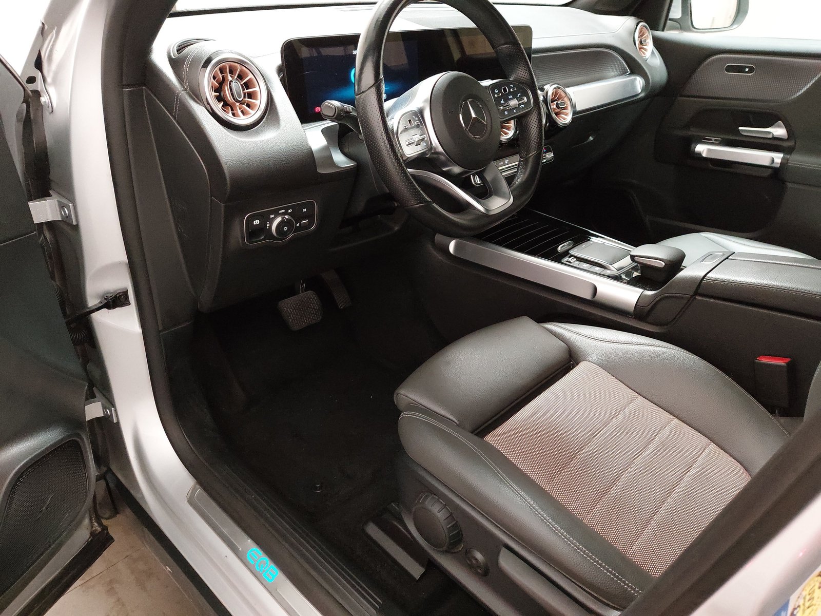 Mercedes-Benz 250 T-Leder Navi LED RFK Shz 6