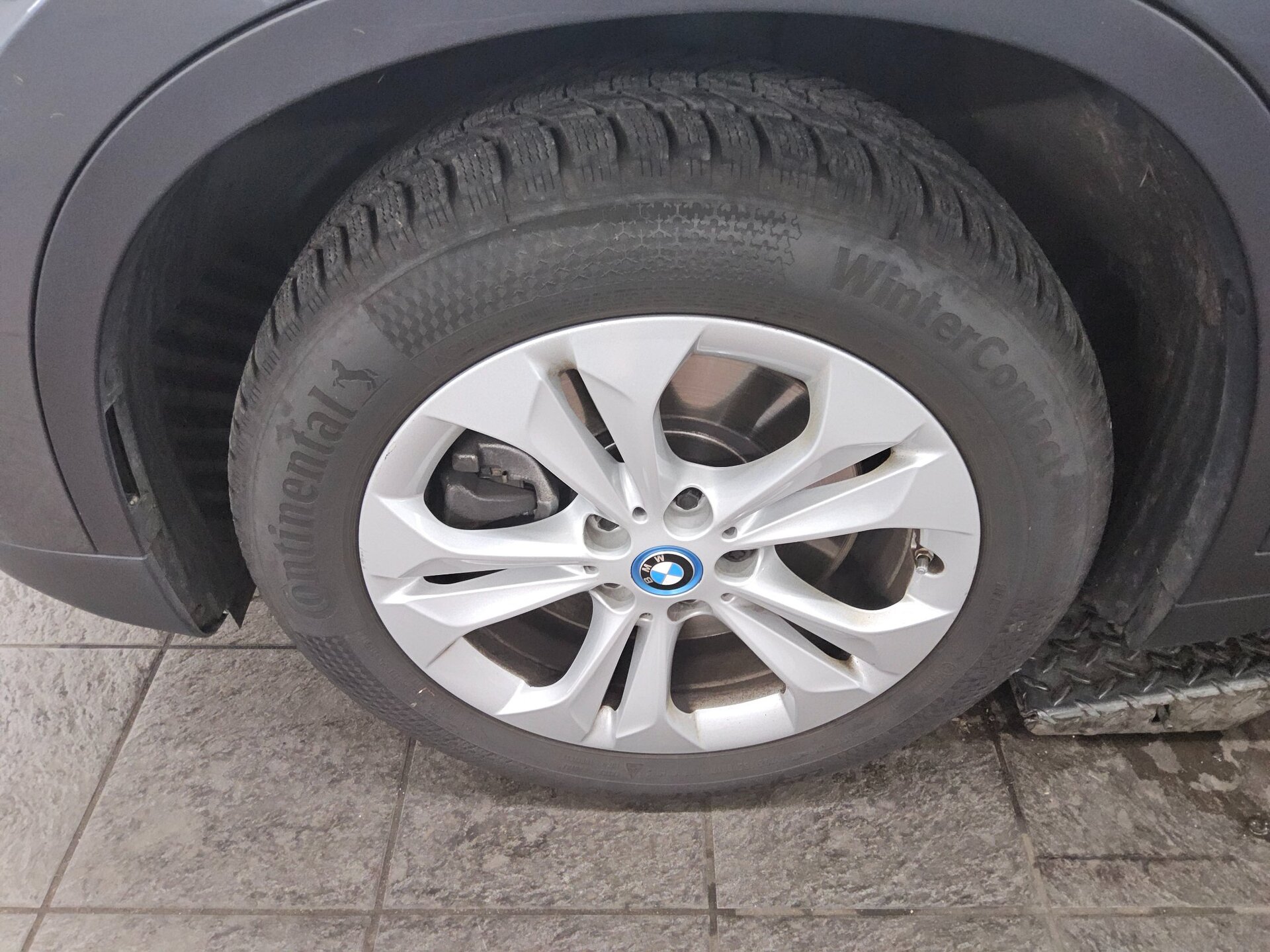BMW X1 xDrive25e Advantage Navi LED 10