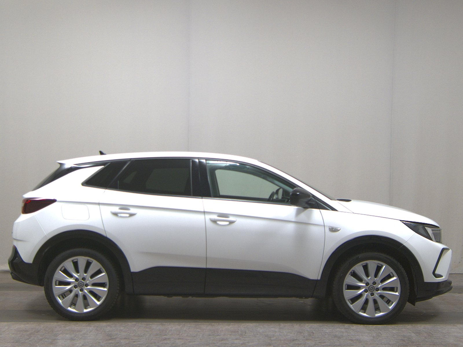 Opel Grandland X GS Line KLIMAAUT SHZ RFK LED ACC