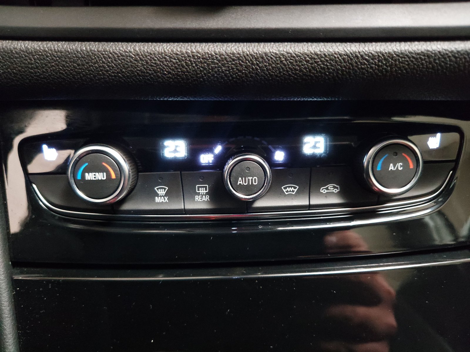 Opel Grandland X GS Line KLIMAAUT SHZ RFK LED ACC 20