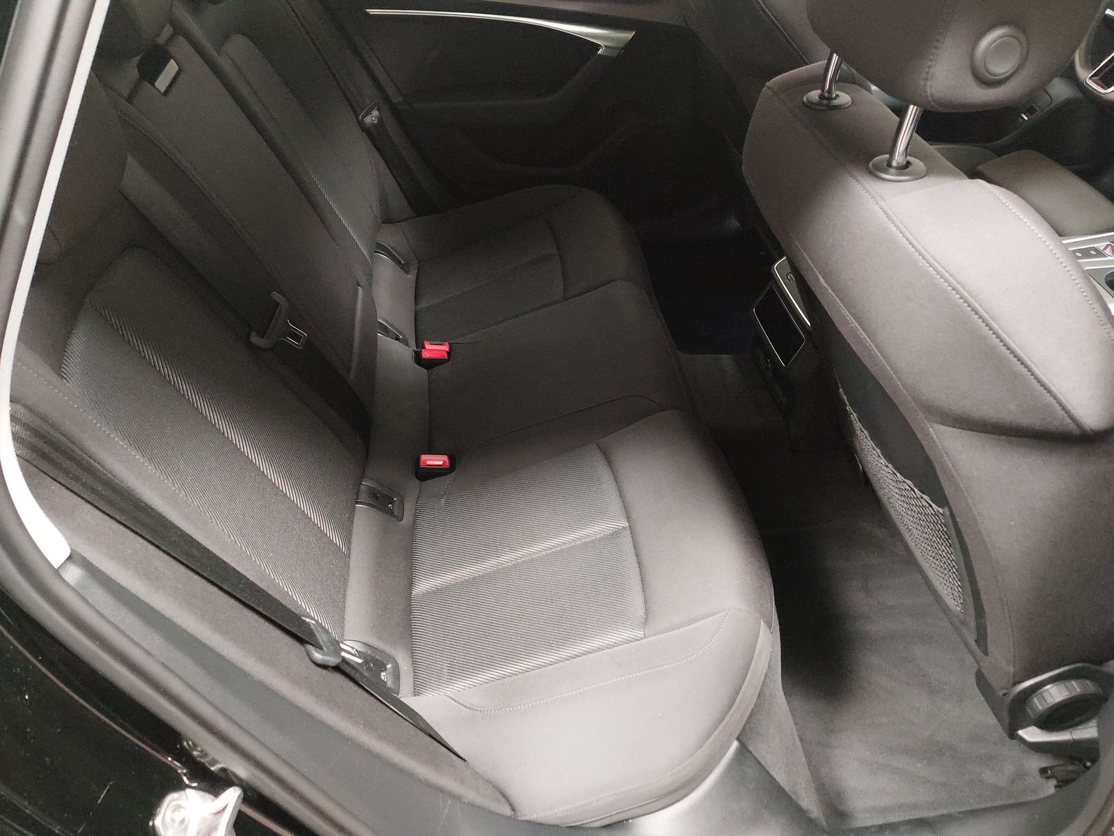 Audi A6 Avant 2.0 TDI sport Navi LED Pano RFK Shz 12