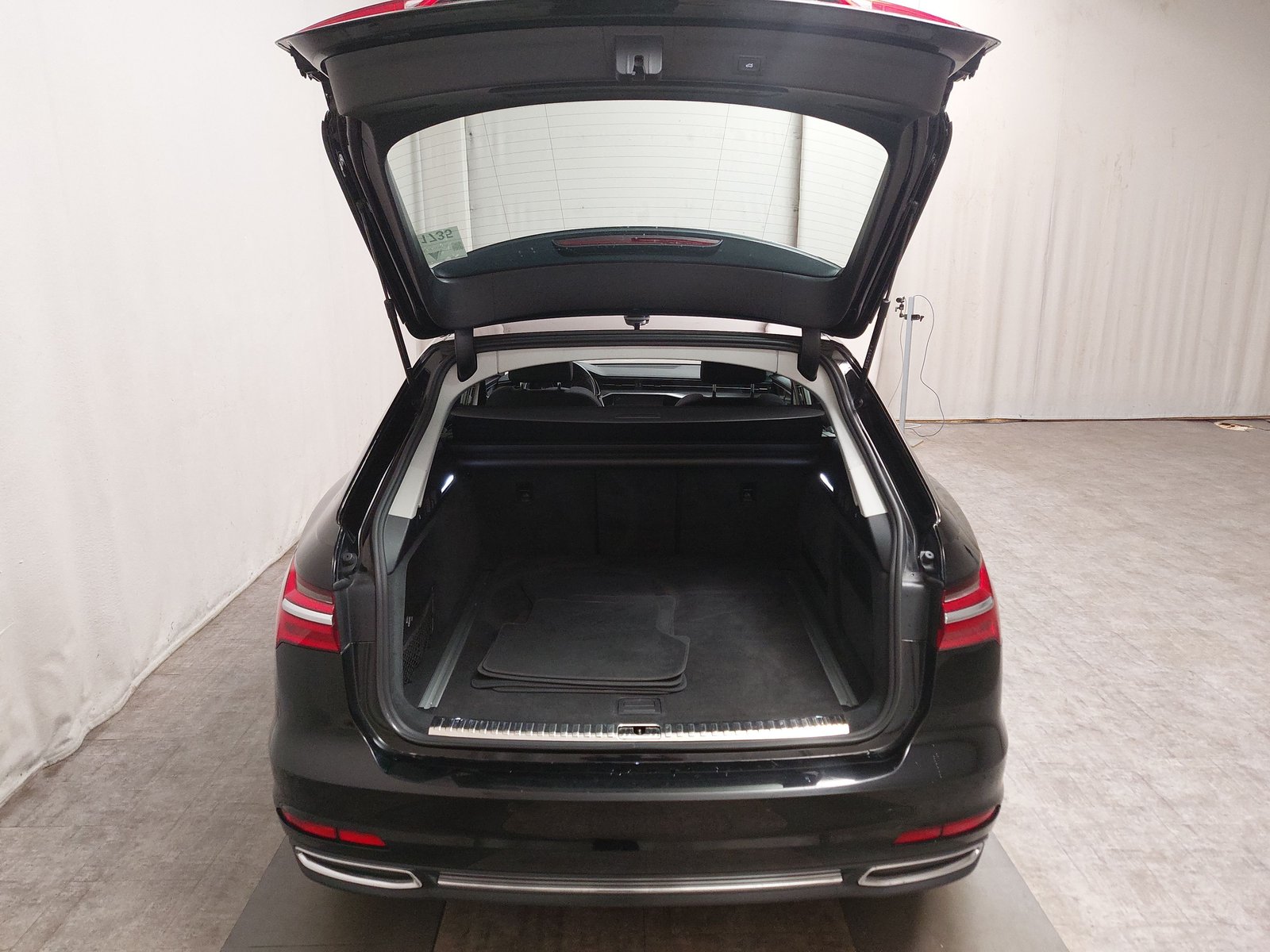 Audi A6 Avant 2.0 TDI sport Navi LED Pano RFK Shz 16