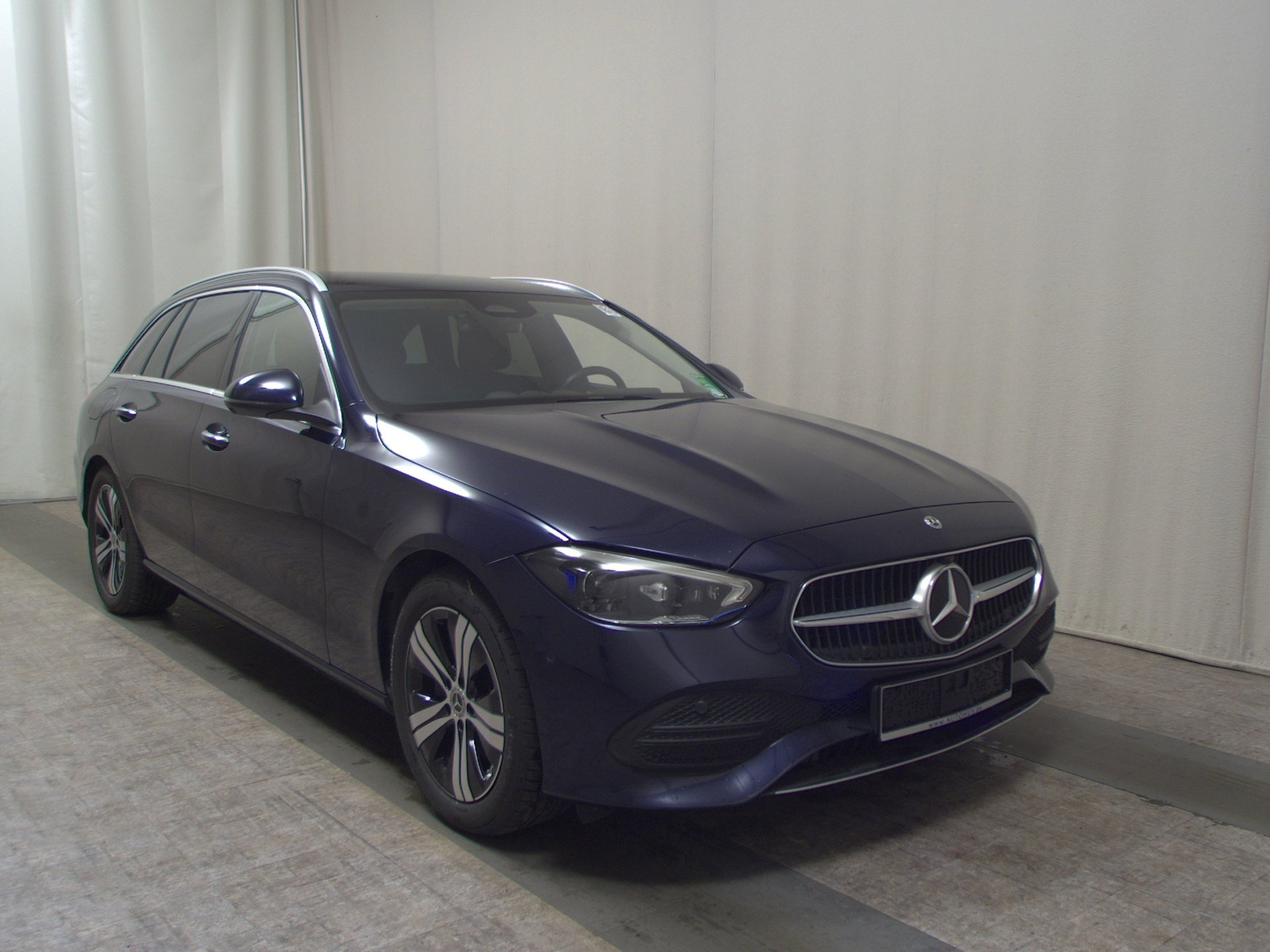 Mercedes-Benz C 220 T d Avantgarde Digital Light Navi 360° AHK 3