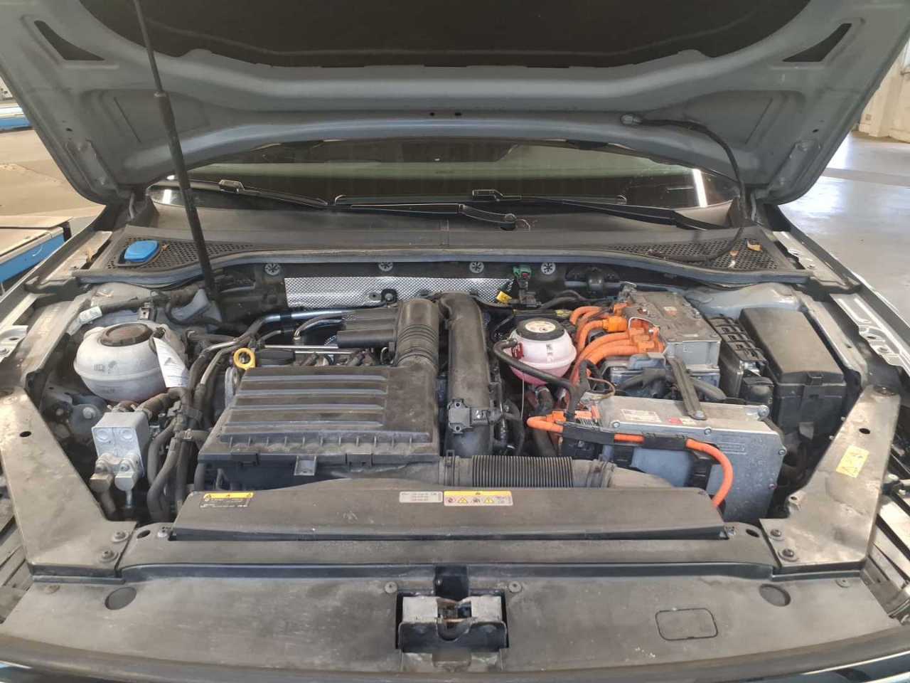 Volkswagen Passat Variant GTE 1.4 TSI 1.4 TSI GTE NAVI LED 9