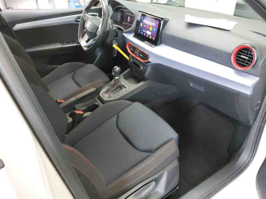 Seat Ibiza 1.0 TSI FR-Line NAVI SPORTSITZE KLIMAAUT LED RADIO 5