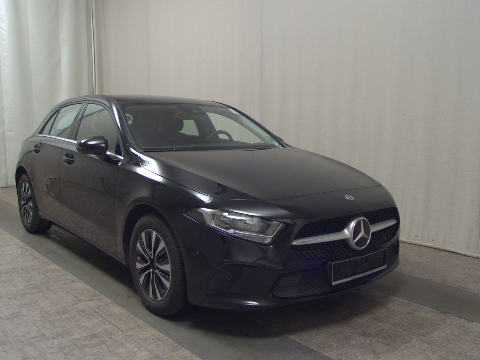 Mercedes-Benz A 200 d T-Leder Navi 360° Shz Ambiente Tempomat 3